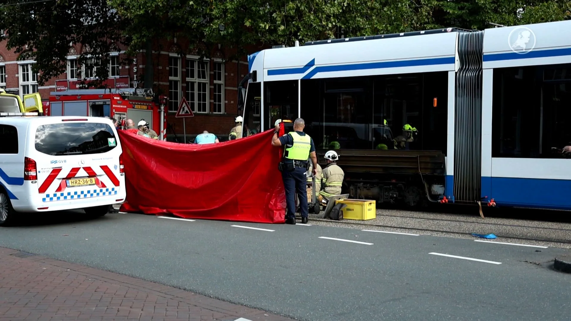 Man (86) omgekomen door botsing met tram in Amsterdam