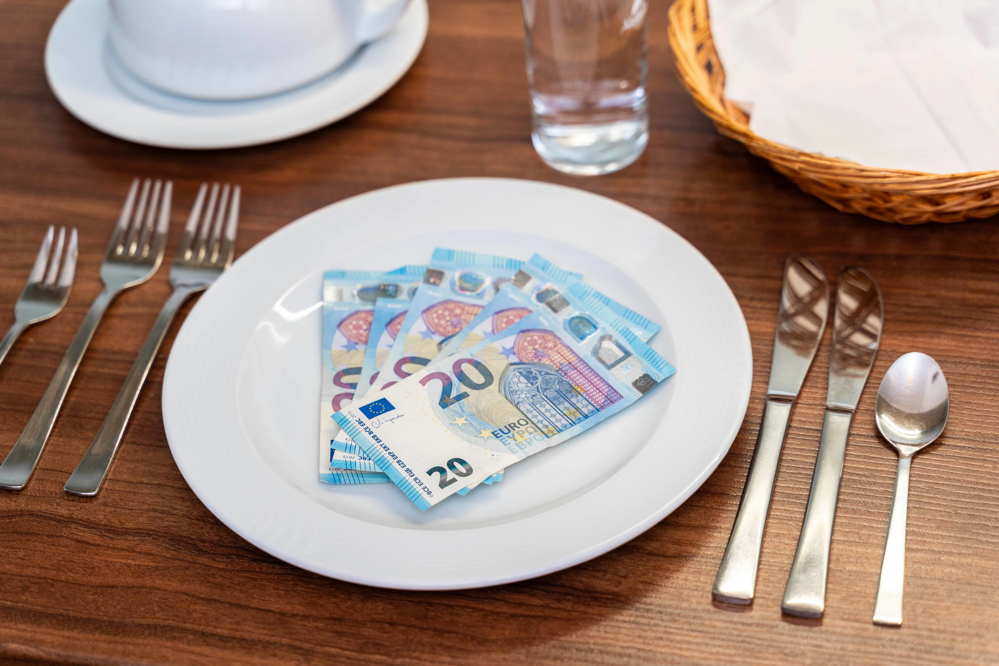 Horecahopper at 127 keer zonder te betalen, valt door mislukte smoes door de mand