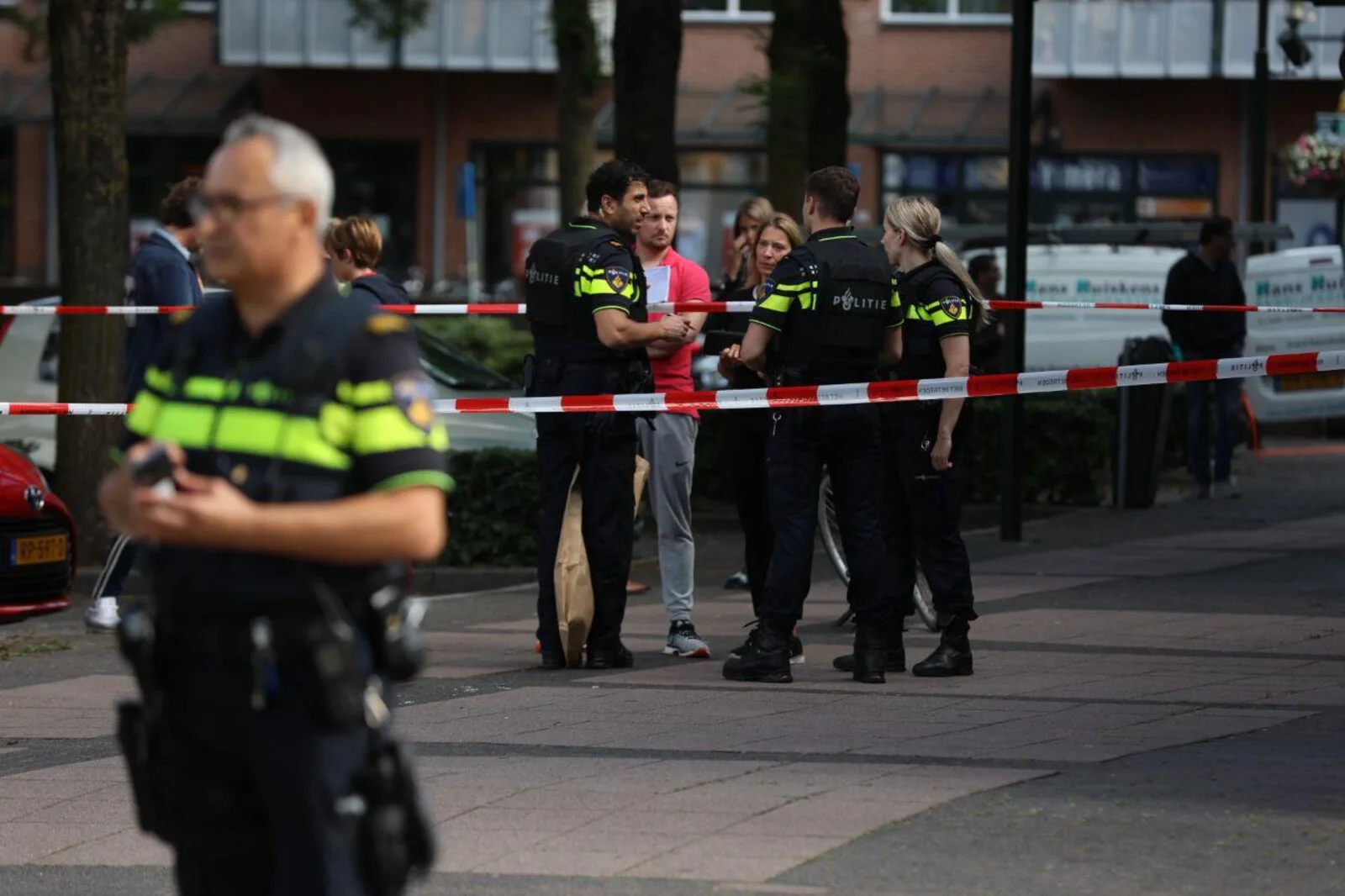 Vader en zoon zagen slachtoffer schietpartij Beuningen creperen: 'Het was een bloedbad'