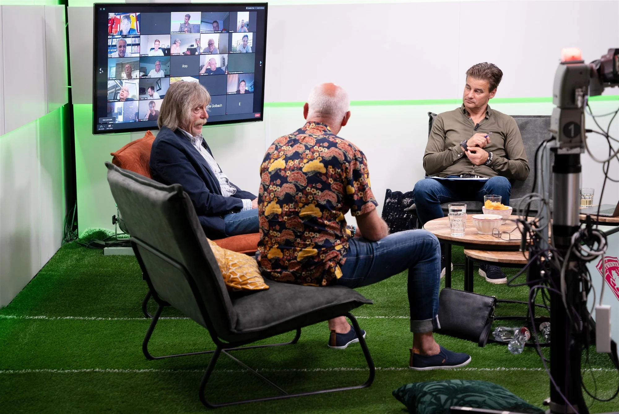 Johan Derksen wil niet meer aan tafel met Wilfred Genee in Veronica Inside