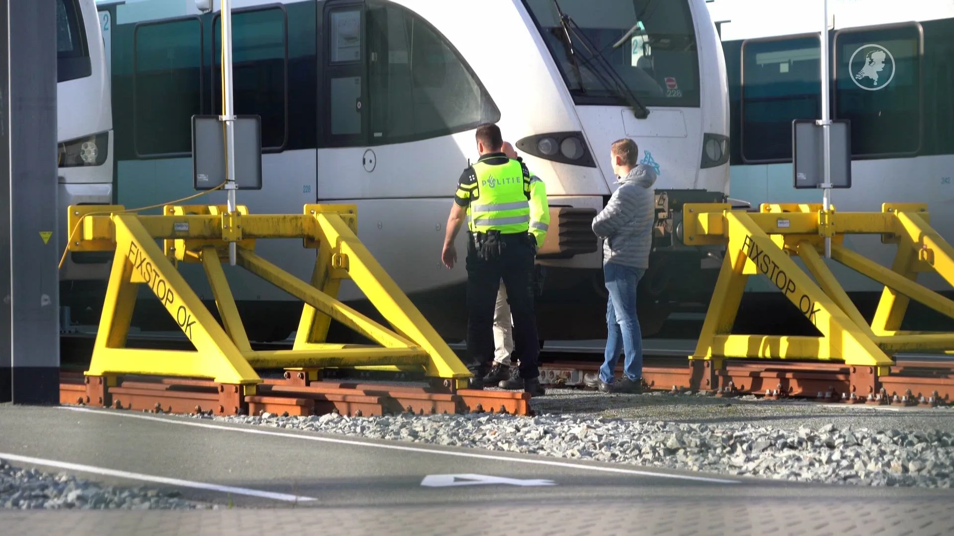Verdachte situatie in stilstaande trein Groningen