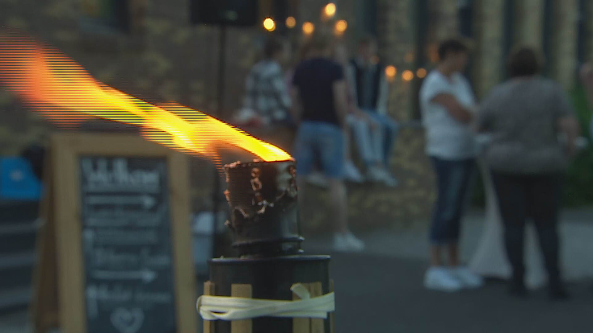 Jongeren staan stil bij tragische gebeurtenissen Alblasserdam
