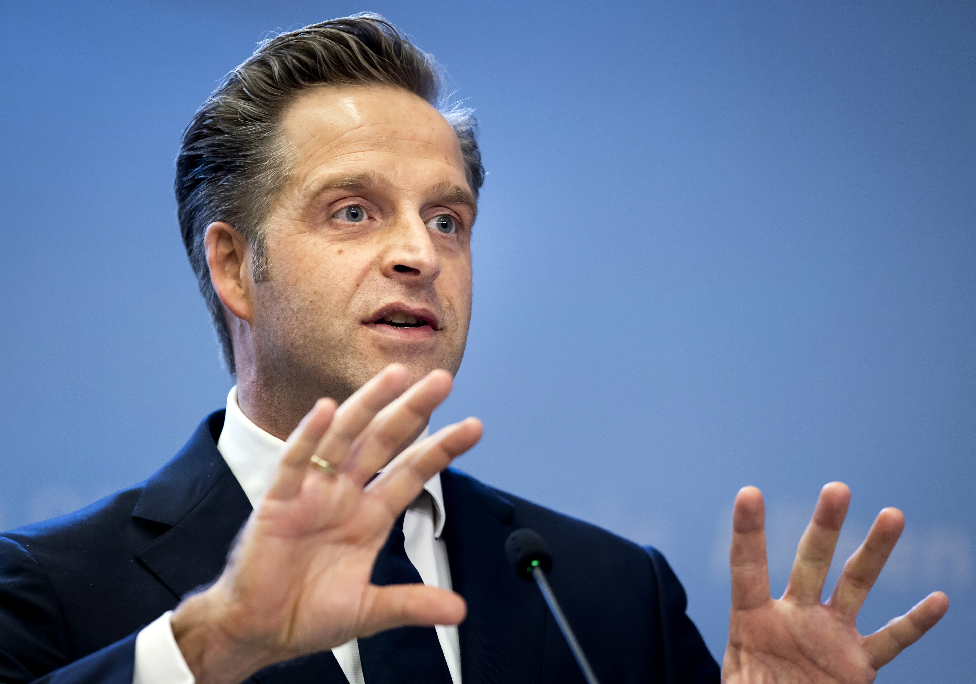 De Jonge hoopvol over einde coronacrisis: 'Het kan echt een mooie zomer worden'