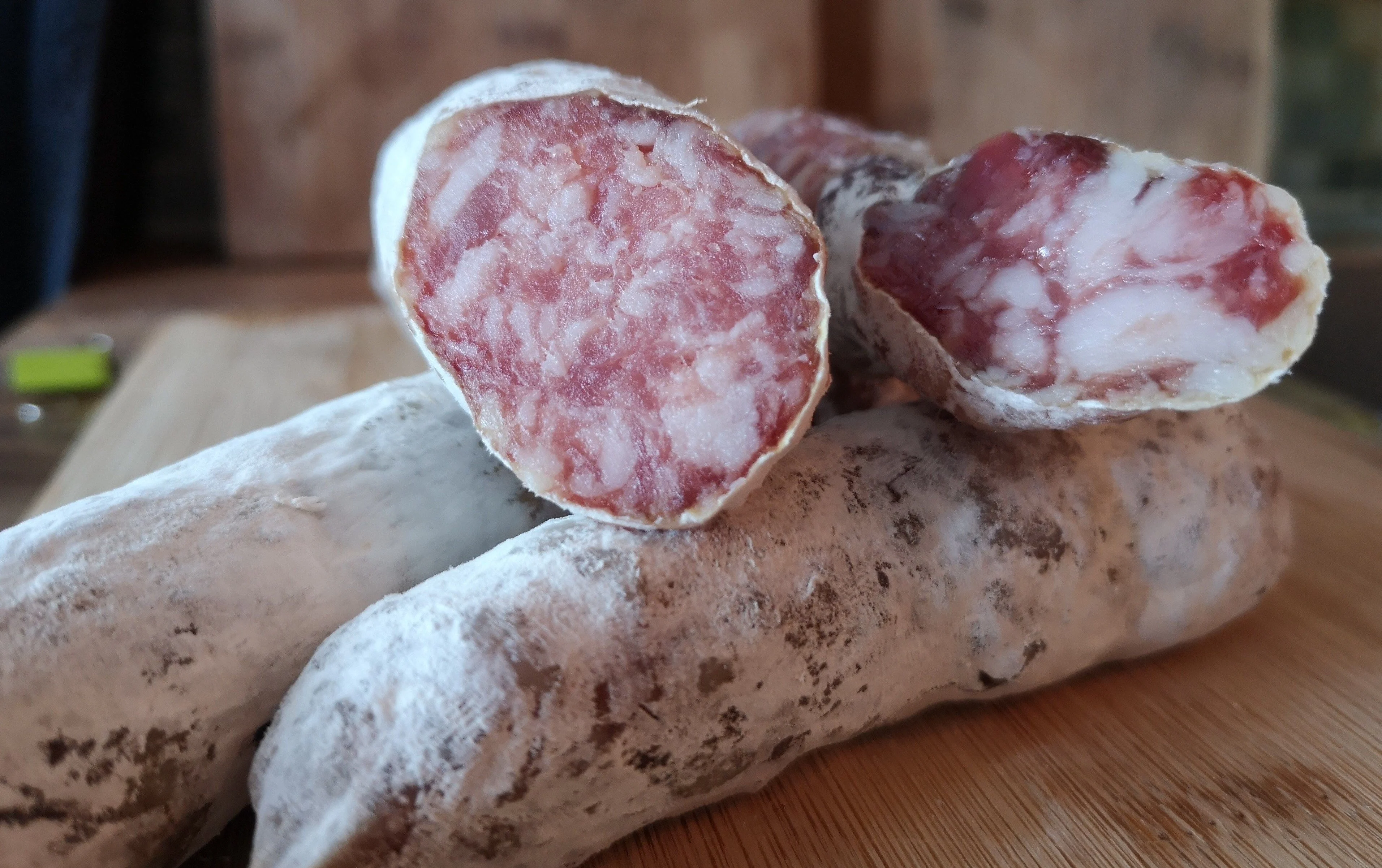 PLUS haalt Spaanse worsten uit de schappen vanwege gevaarlijke bacterie