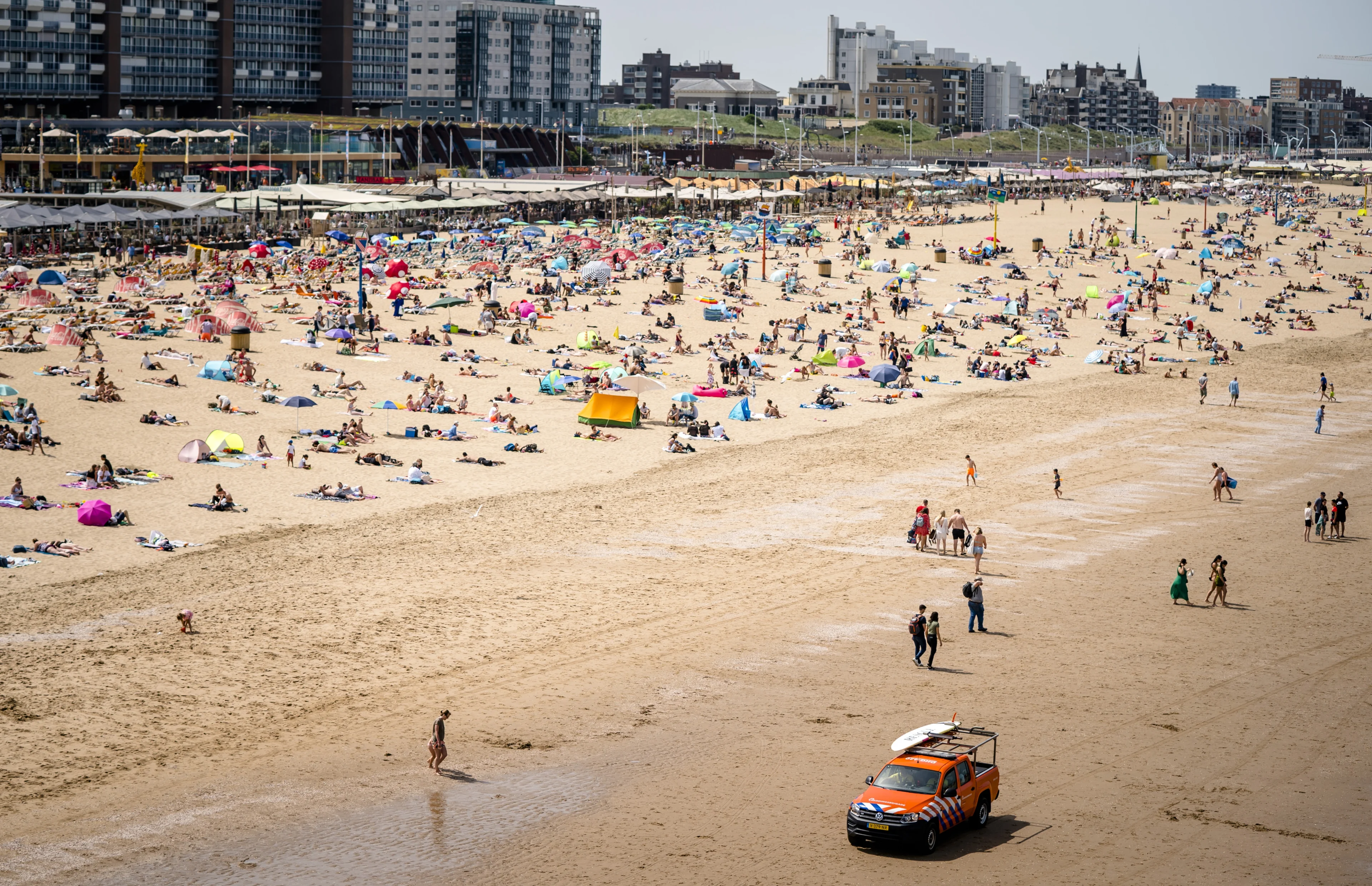 Vakantie aan Nederlandse kust steeds duurder door toenemende populariteit