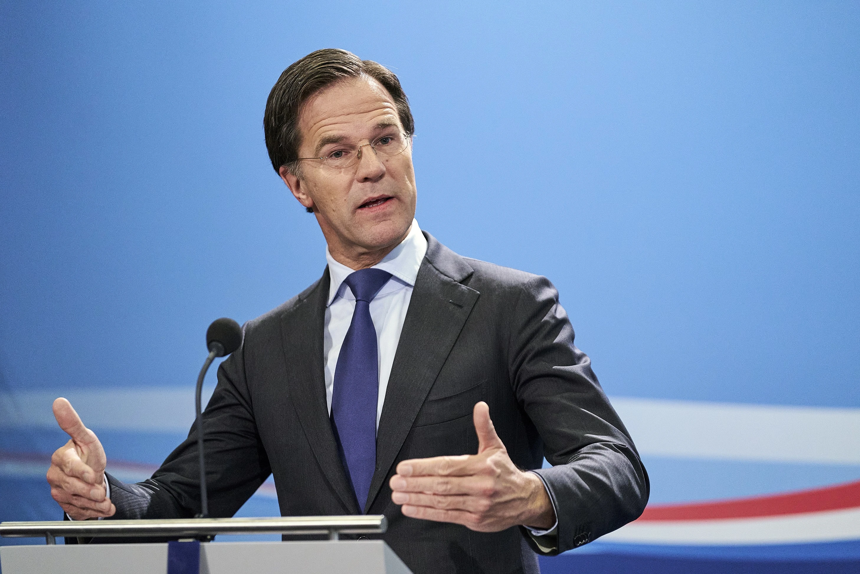 Premier Mark Rutte geeft wekelijkse persconferentie na ministerraad