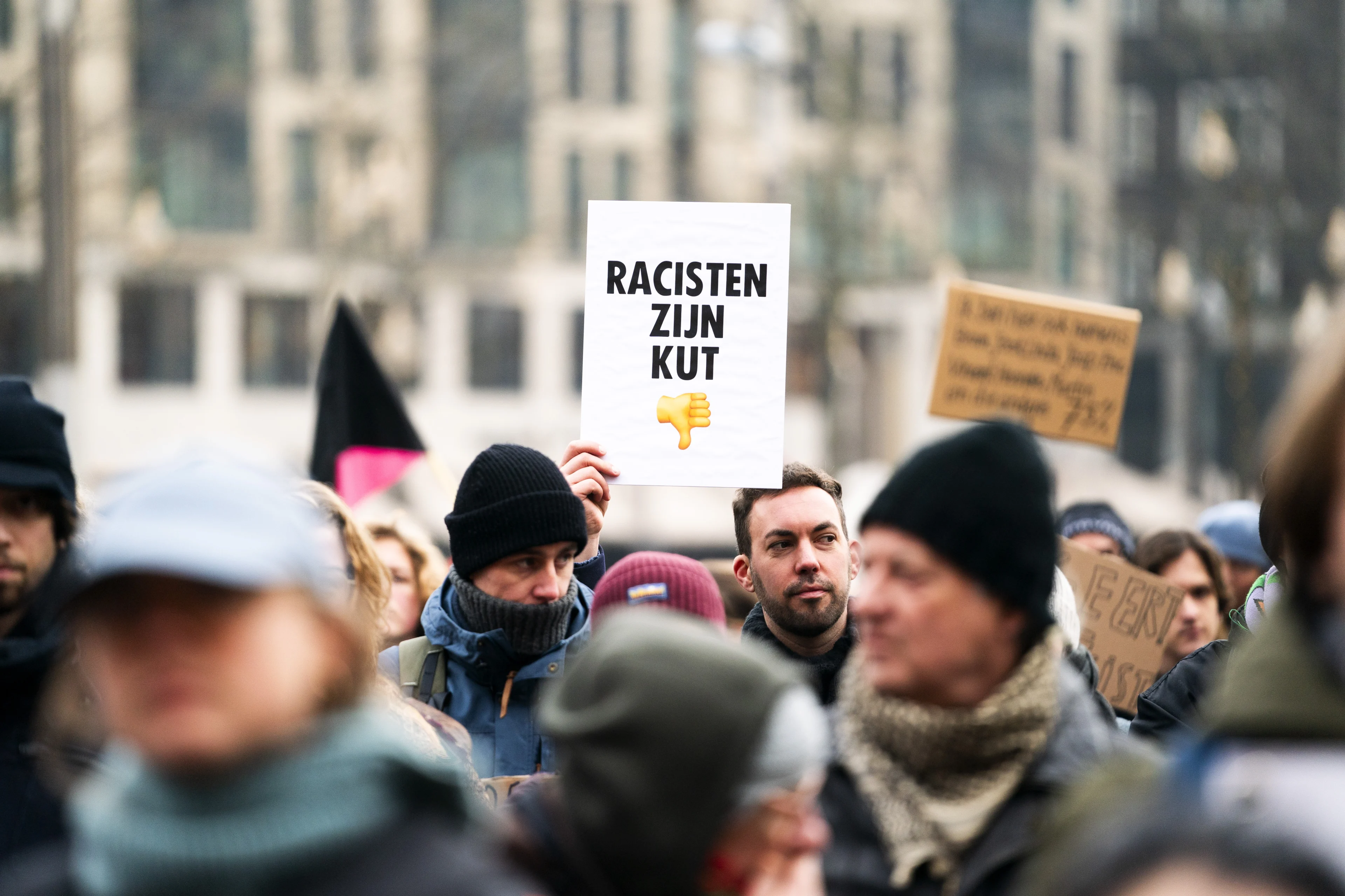 Discriminatie diep verankerd in Nederlandse samenleving: 'Het komt overal voor'