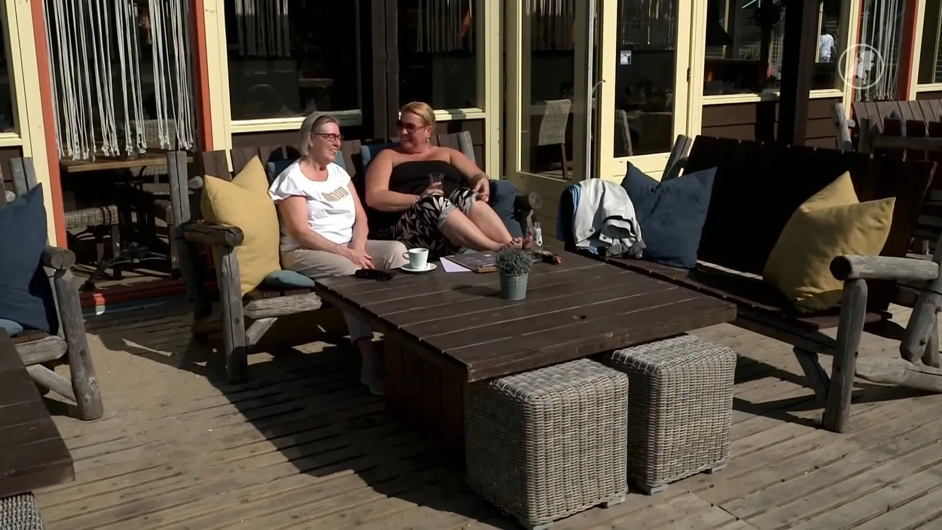 Flink genieten op de eerste lentedag: 'De zon maakt een mens blij'