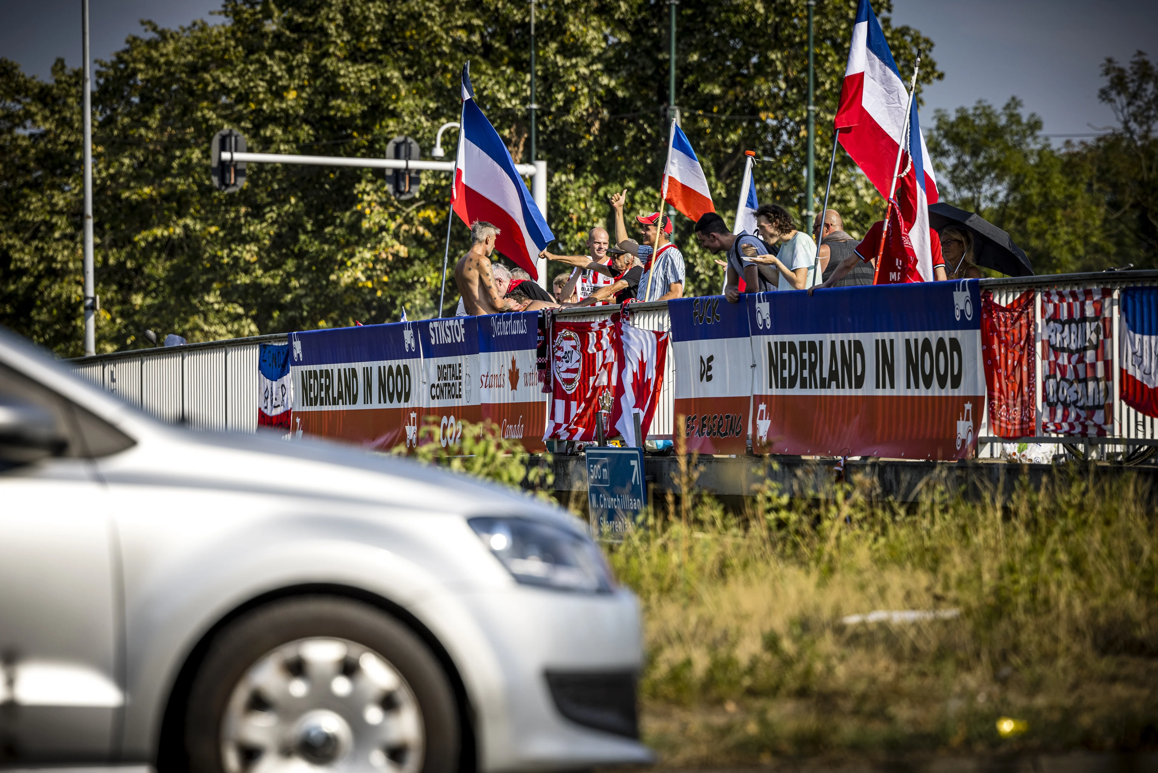 Helft Nederlanders heeft weinig of geen vertrouwen in de politiek