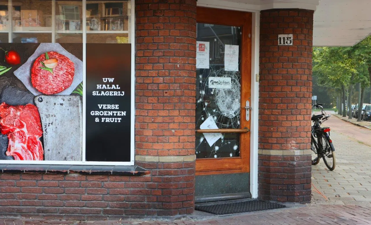 Explosie bij slagerij in Den Bosch, ook tweede explosief aangetroffen