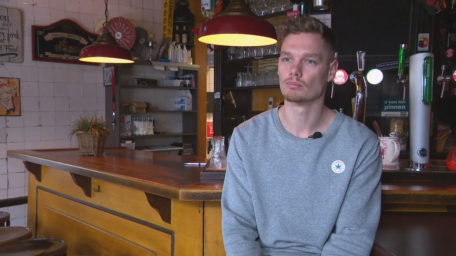 Cafébaas Chris wil biertje doen met zoon boerderijgezin Ruinerwold: 'Ik ben blij dat die jongen is opgeknapt'