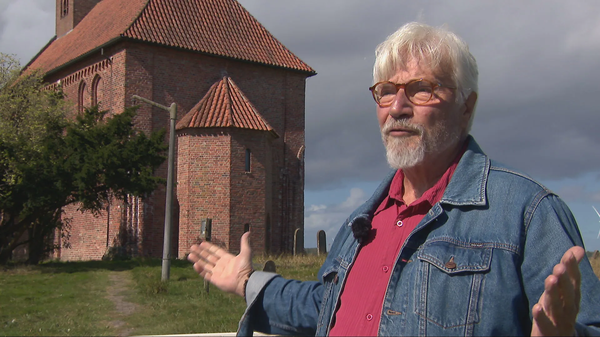 Amsterdams stel kocht dorpskerk Woldendorp voor 10.000 euro, verkoopt nu voor 500.000 euro