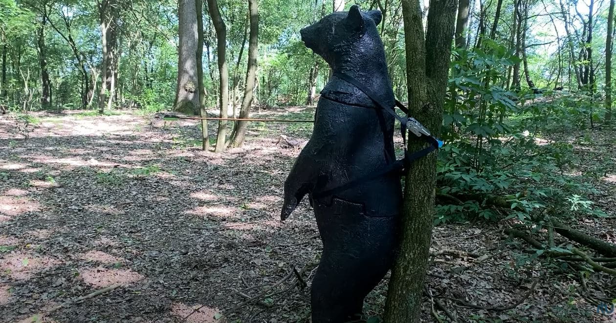 Boogschietevenement mag niet meer doorgaan, want de nepdieren van piepschuim lijken te echt