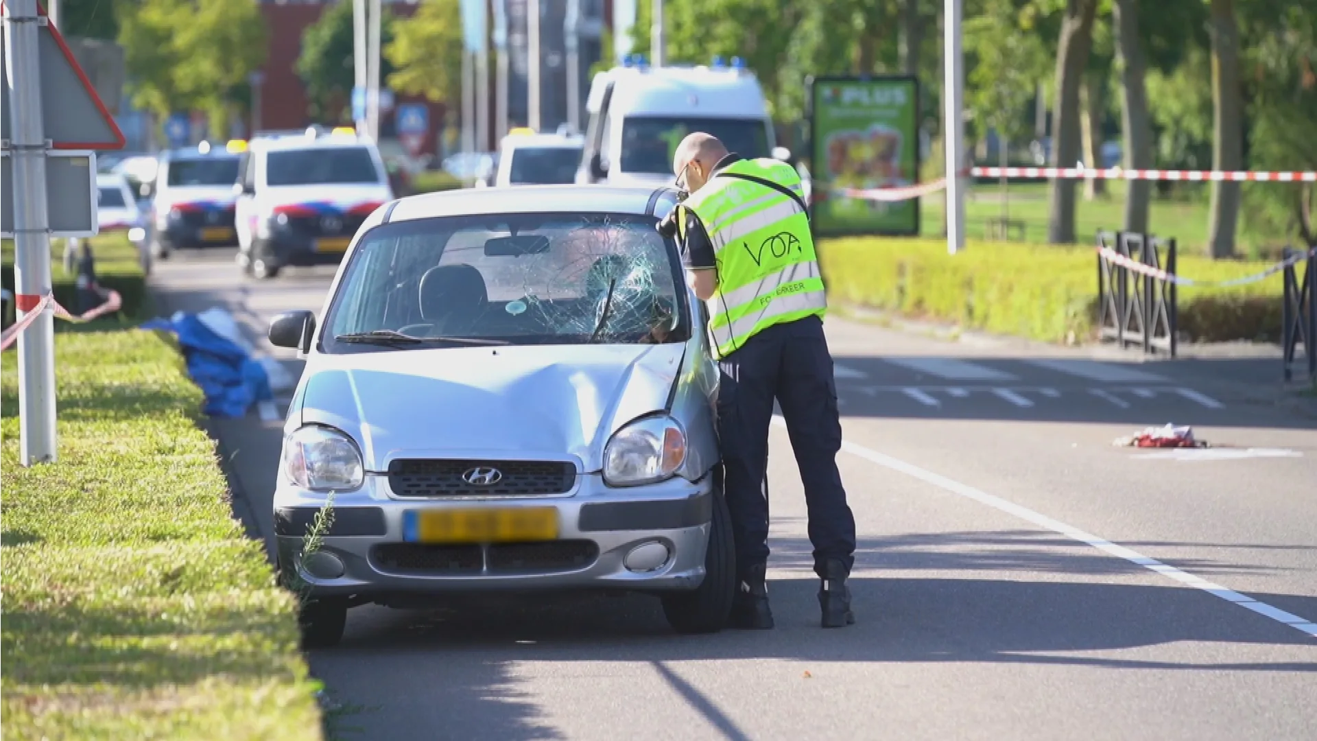 Vrouw (57) op zebrapad aangereden in Spijkenisse, moest gereanimeerd