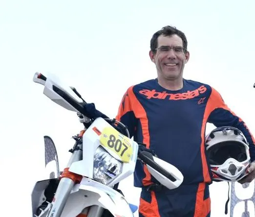 Motorcrosser Albert Pos (54) overleden tijdens wedstrijd in Argentinië
