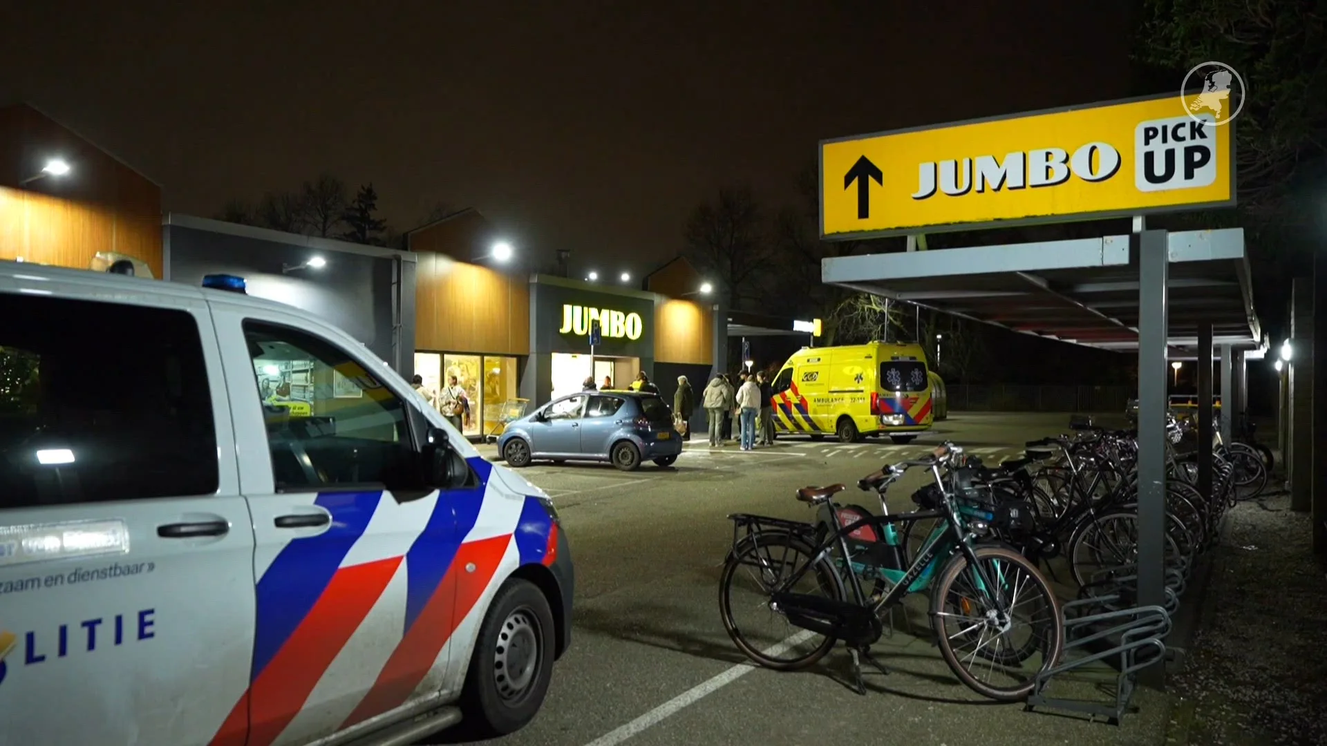 Klopjacht na gewelddadige overval met mes van 30 centimeter in supermarkt Eindhoven