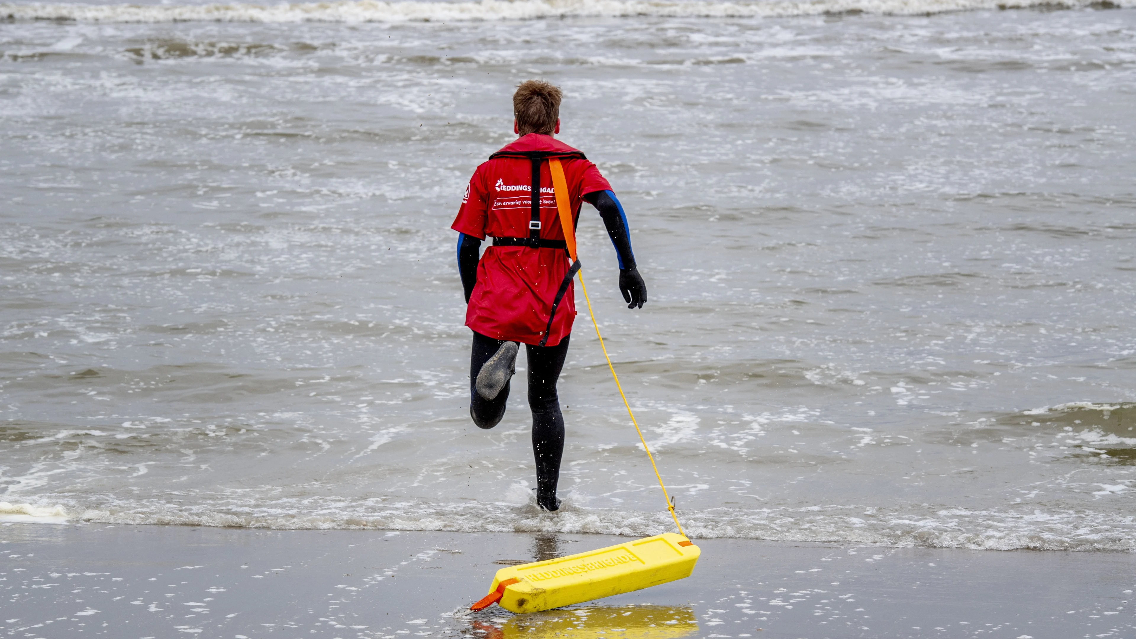 Gevonden overleden persoon in Noordzee niet door misdrijf om het leven gekomen