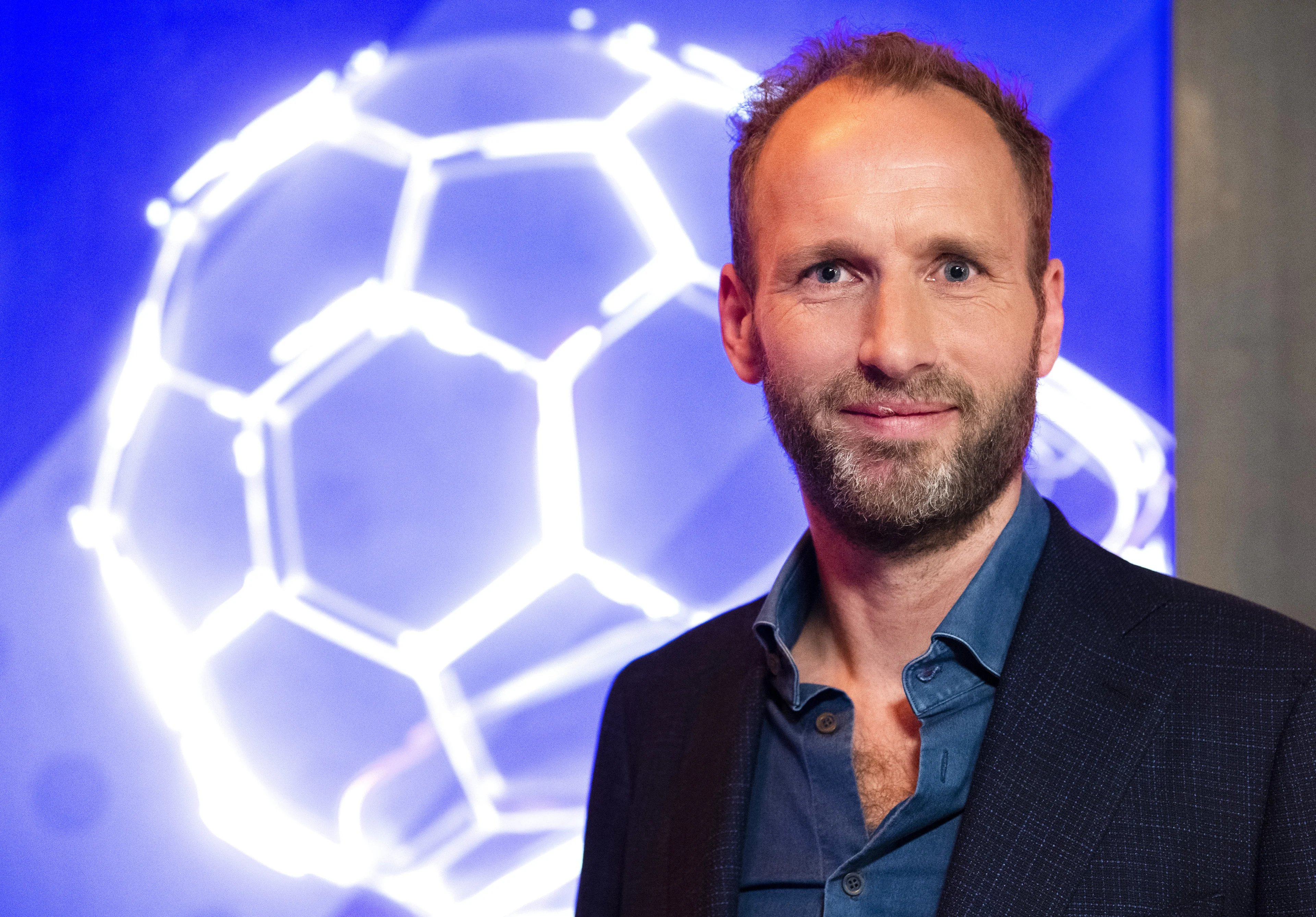 Gert van 't Hof vervangt Tom Egbers als presentator van Studio Sport Eredivisie