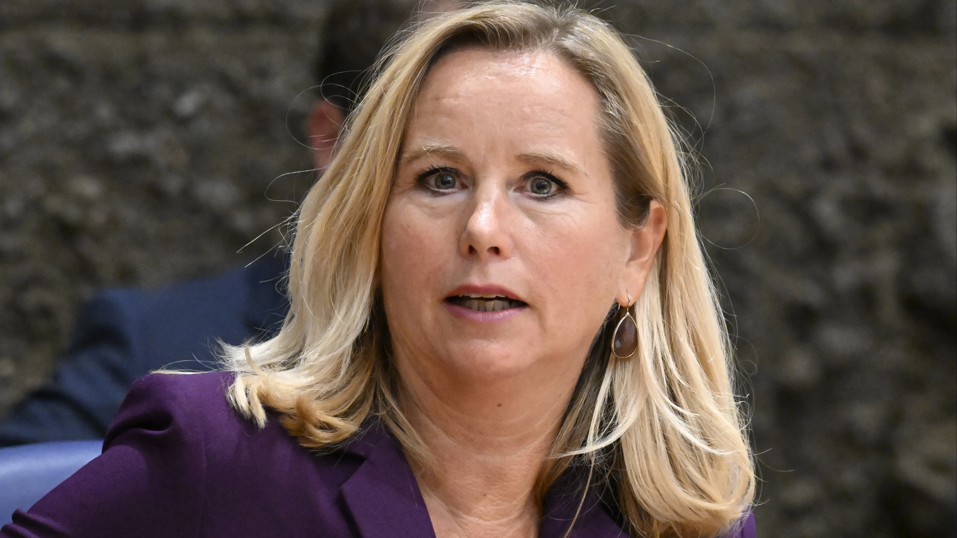 PVV-minister pleit voor méér geld ontwikkelingssamenwerking