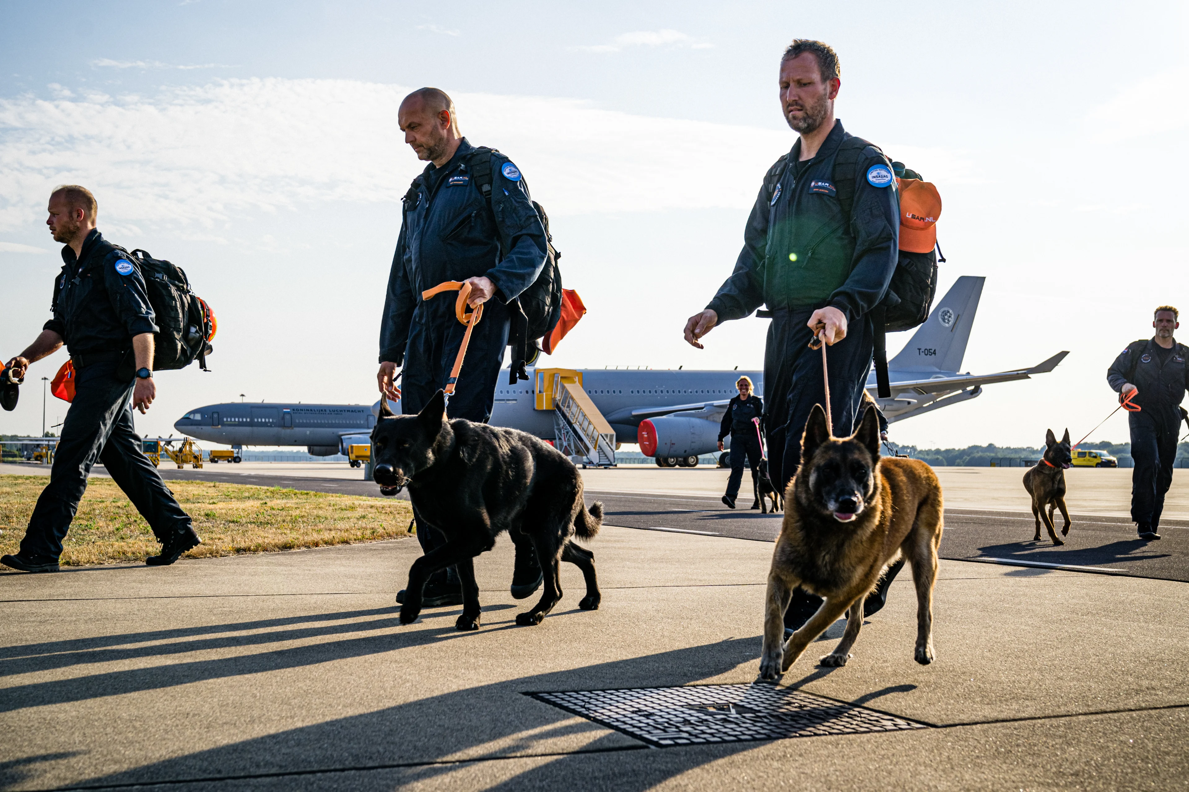 Reddingswerkers USAR terug in Nederland na operatie in Beiroet