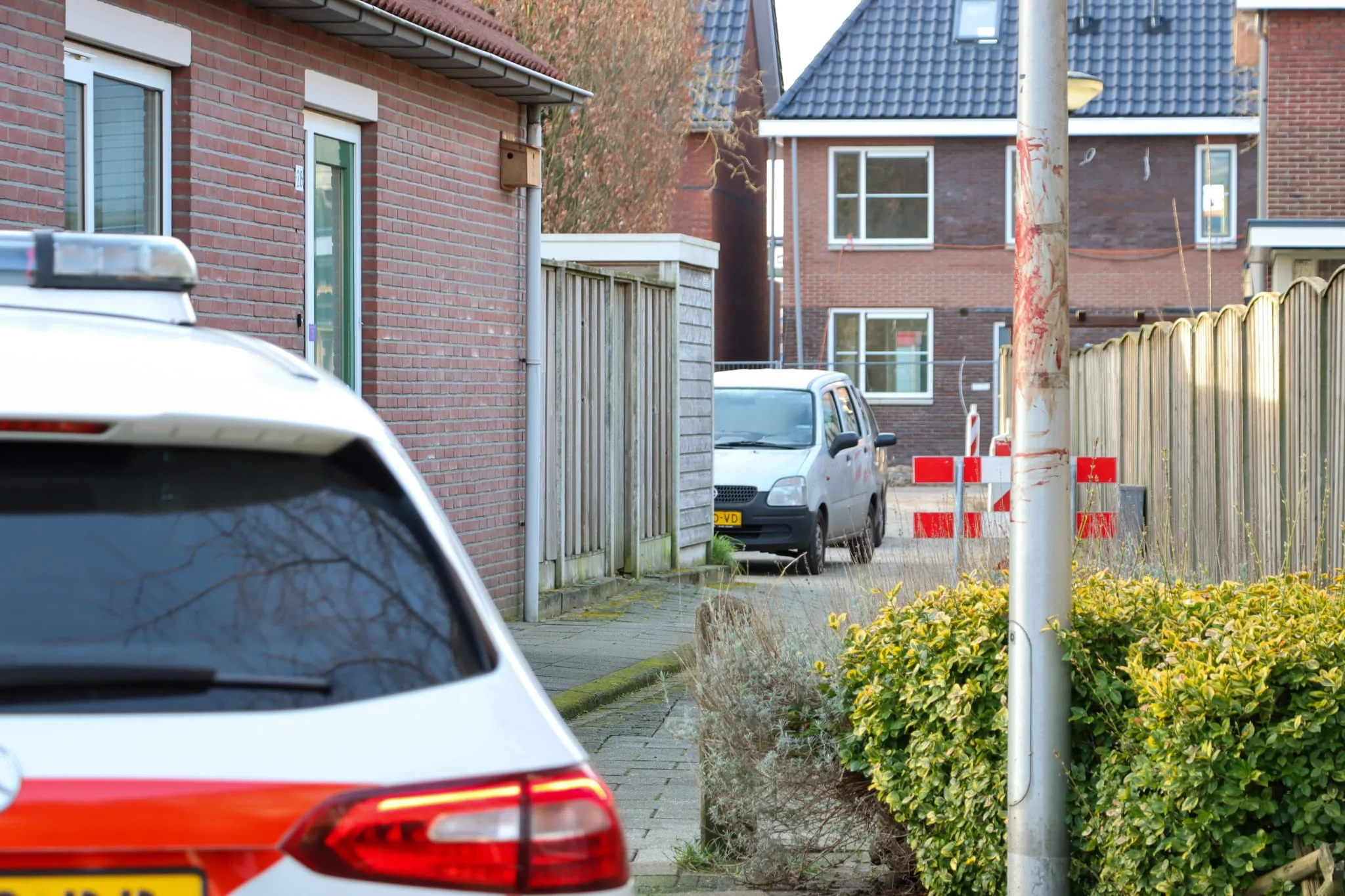 Fatale steekpartij Enschede blijkt gezinsdrama: 'Zo'n veilige buurt en nu blijkt hier een moordenaar te wonen'
