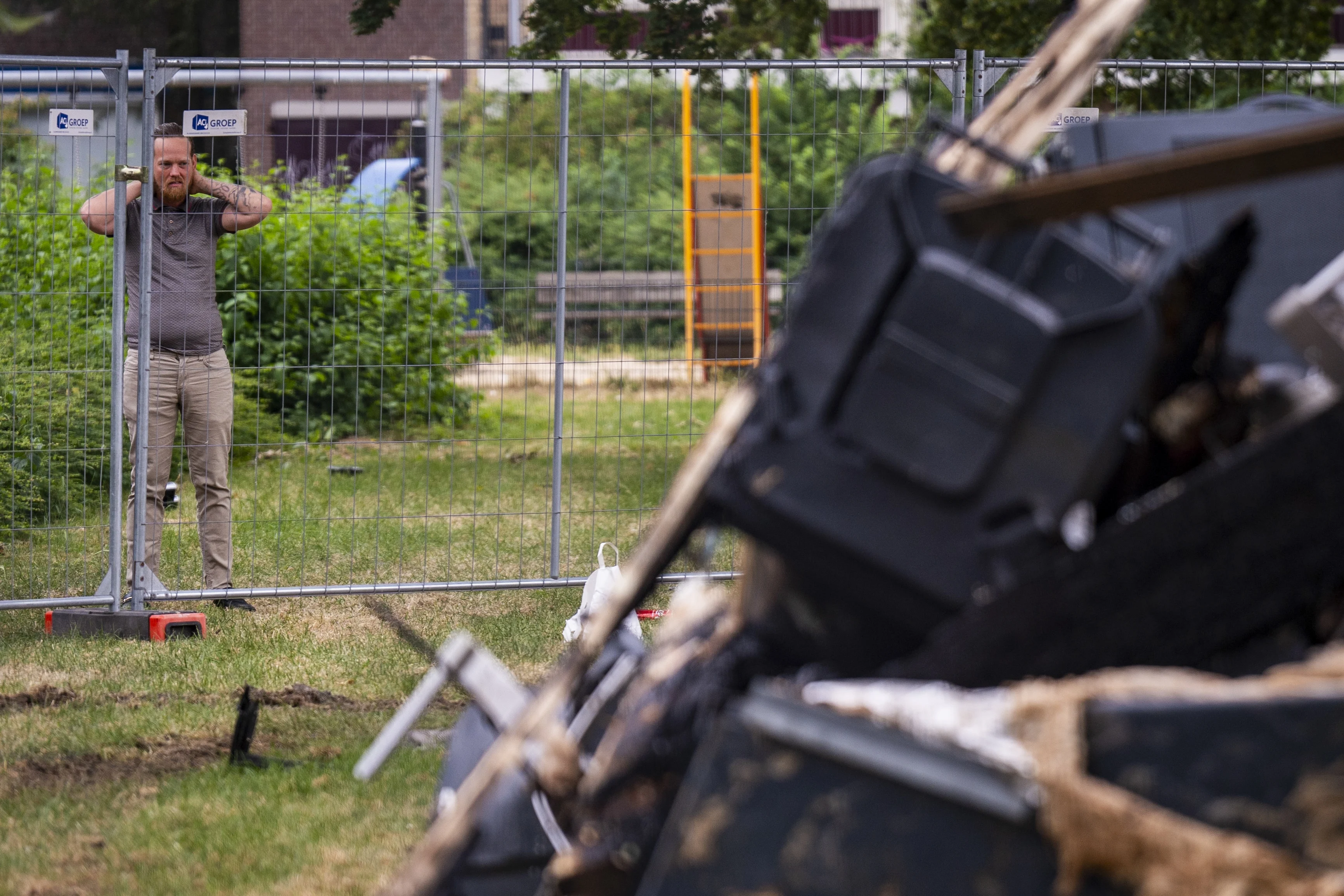 Arnhemmers slaan handen ineen en starten hulpactie voor slachtoffers enorme brand