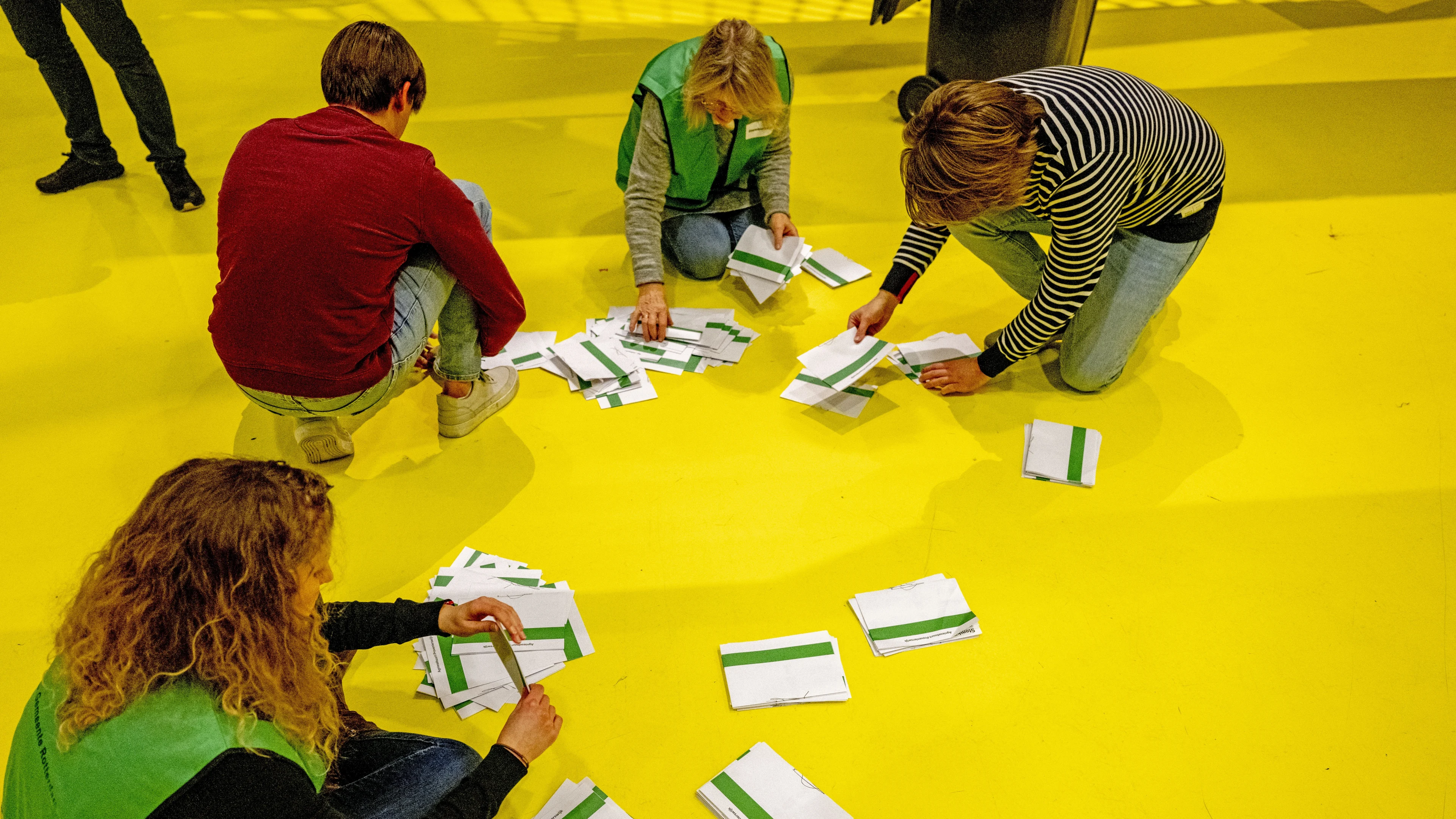 Uitslagen gemeenteraadsverkiezingen 'middelvinger naar Haagse politiek'