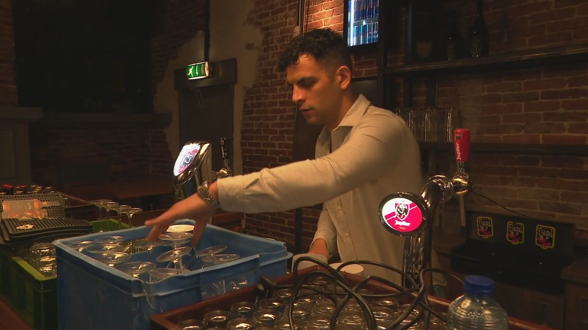 Deze Bredase kroegbaas is wél blij met komst 538 Oranjedag