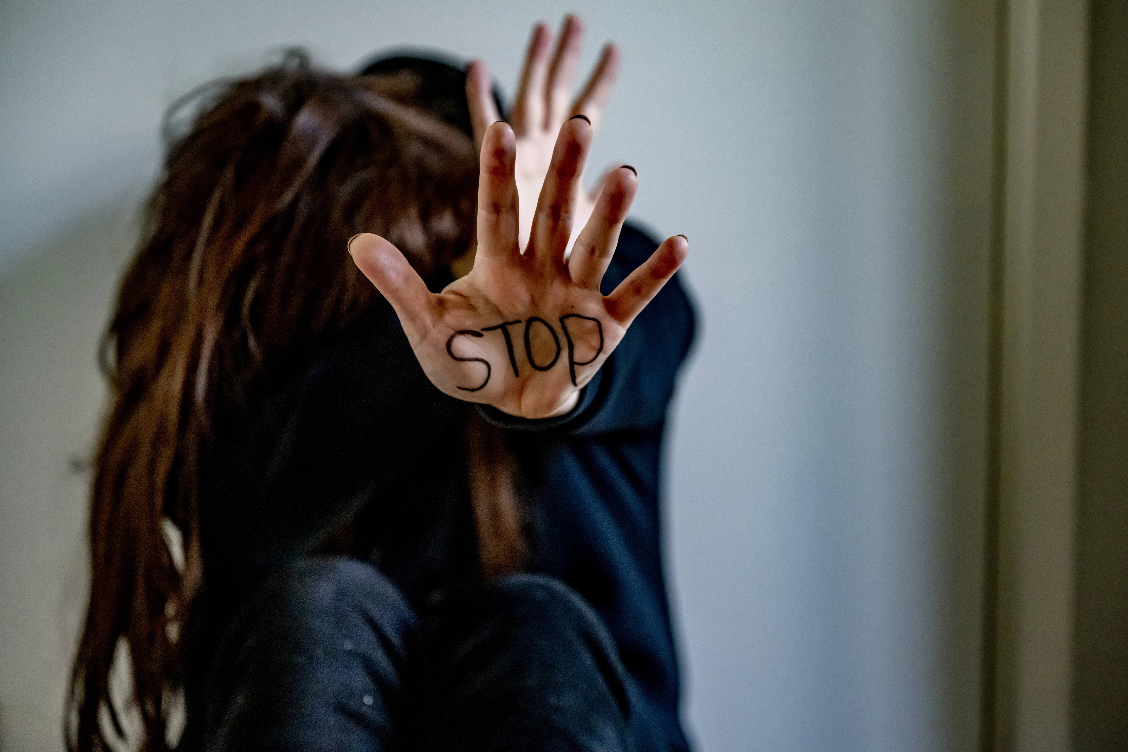 Veel slachtoffers weten niet waar ze hulp kunnen krijgen bij partnergeweld