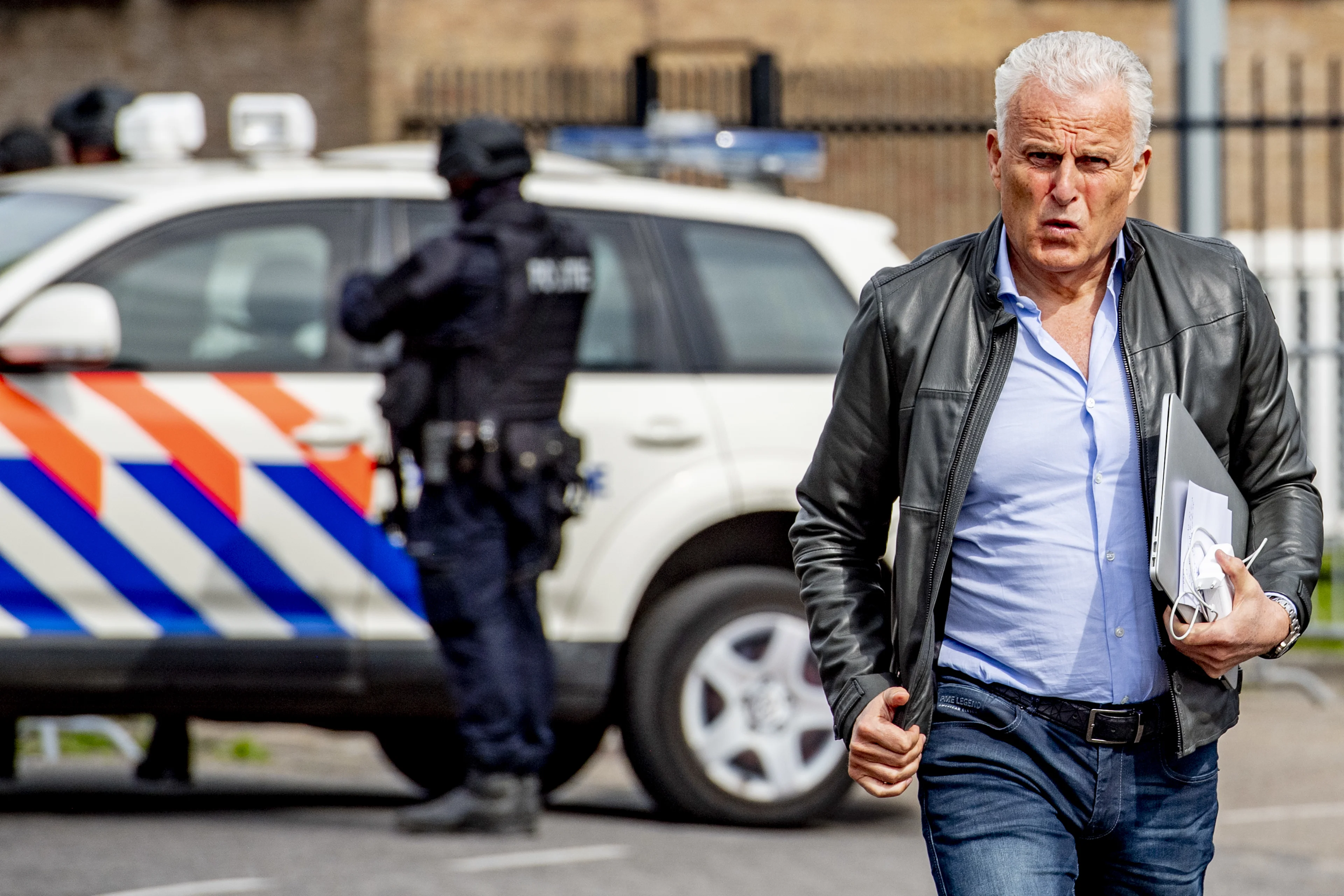 Peter R. de Vries geeft persconferentie over proces tegen Ridouan Taghi