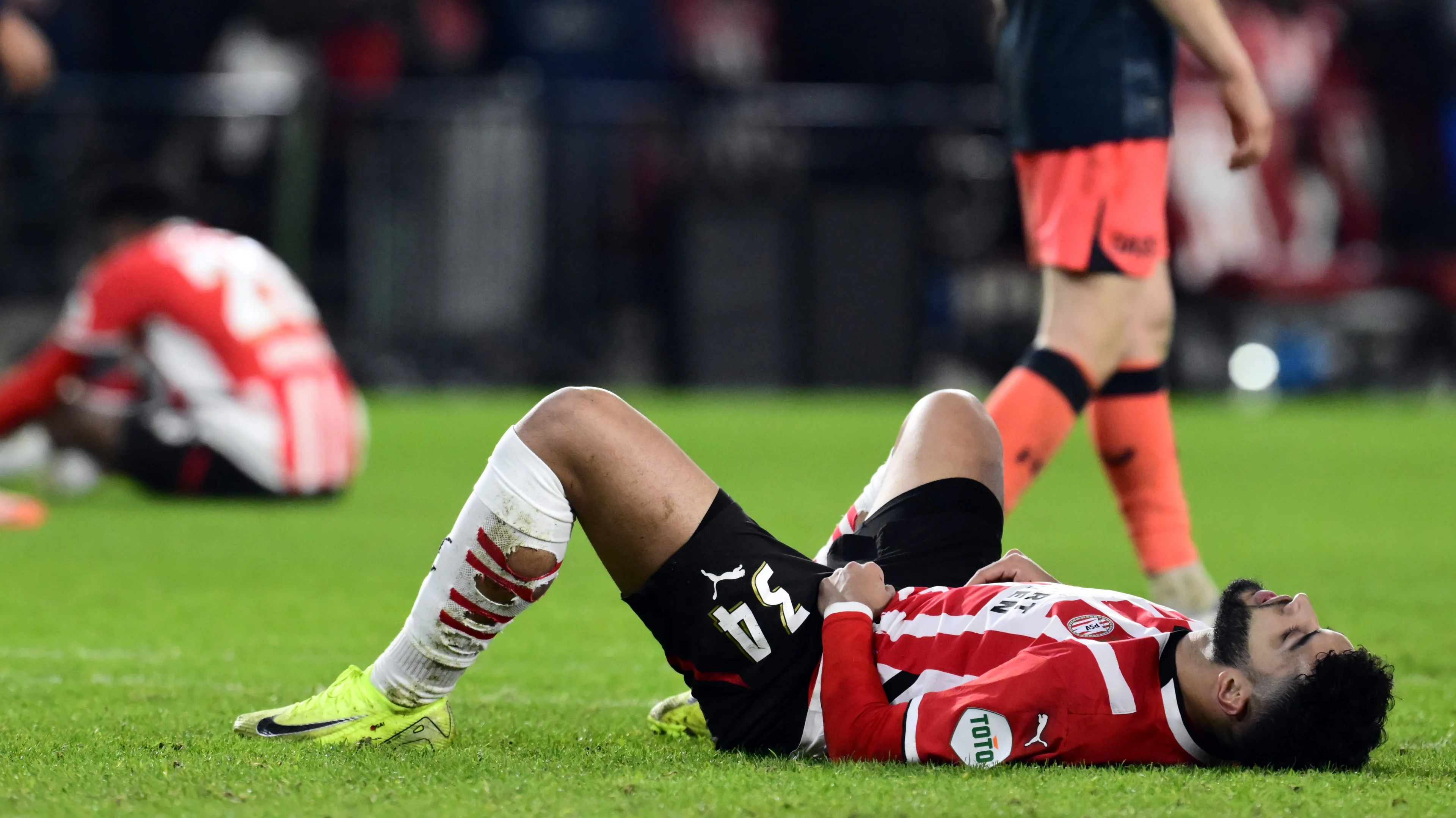 PSV blijft spoor bijster: FC Utrecht pakt dure punten af (2-2)