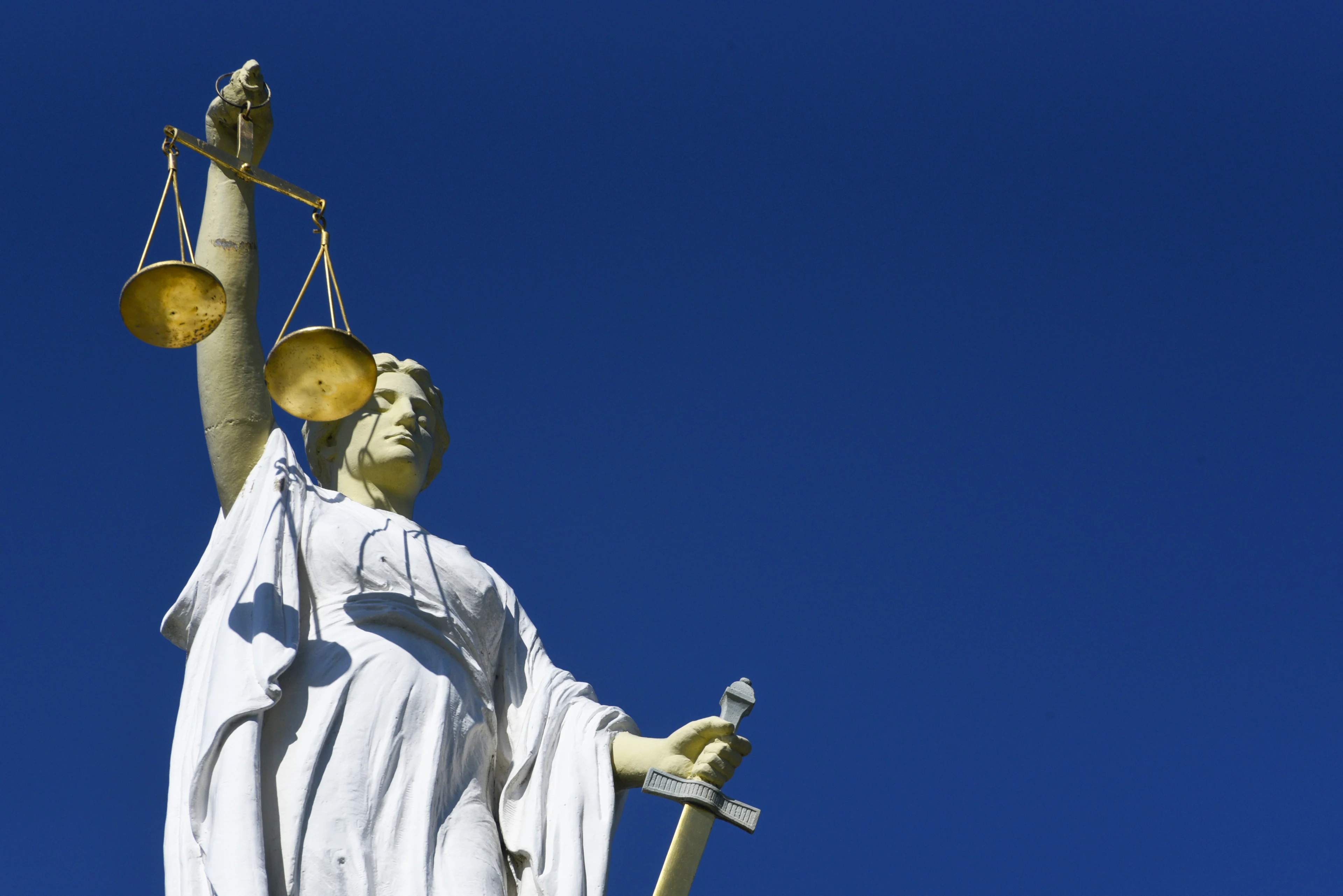 Tien jaar cel voor Iraniër die zijn vrouw doodwurgde in flatwoning Hendrik-Ido-Ambacht