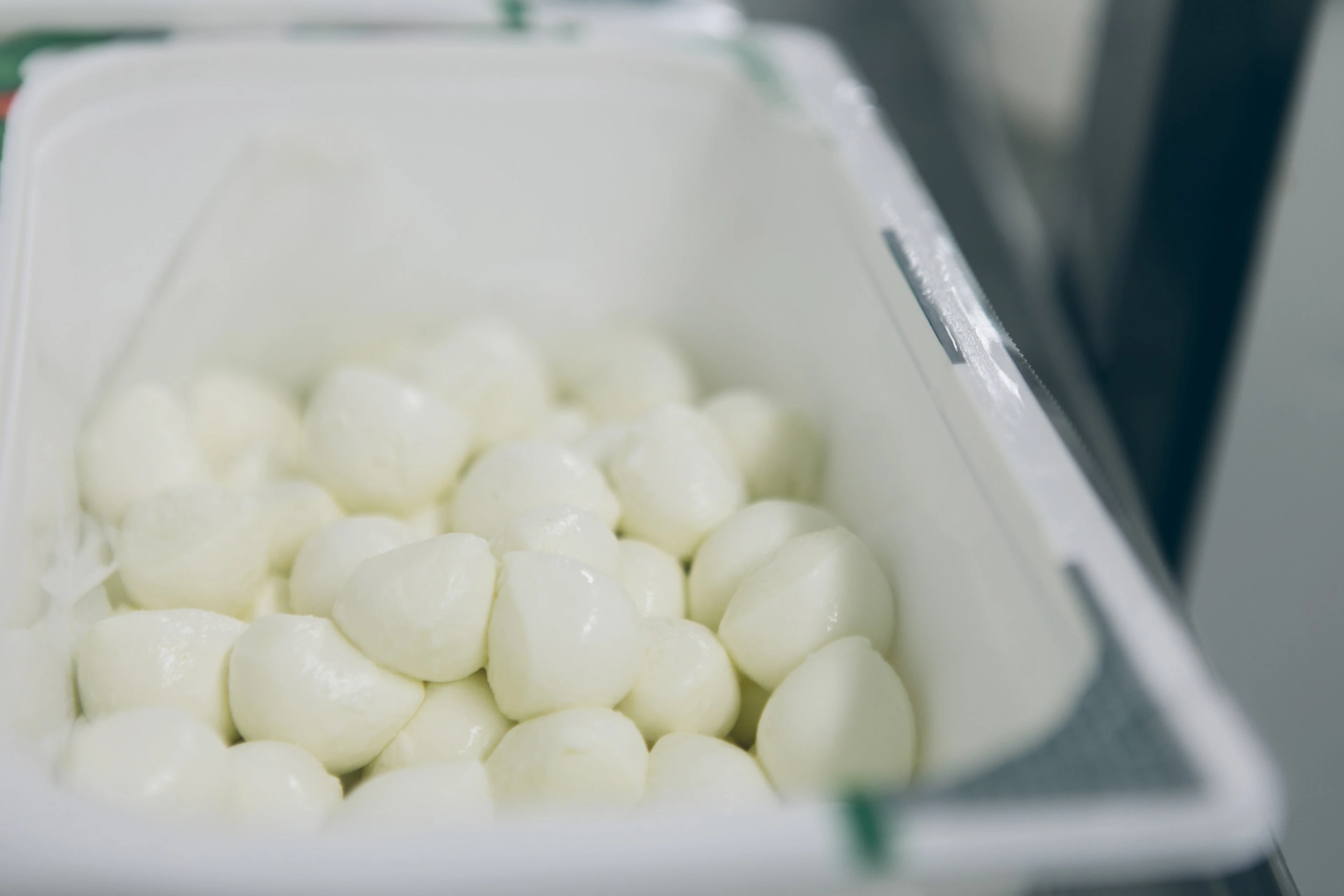 DekaMarkt haalt buffelmozzarella uit schappen wegens listeria: 'Risico op miskraam of vroeggeboorte'