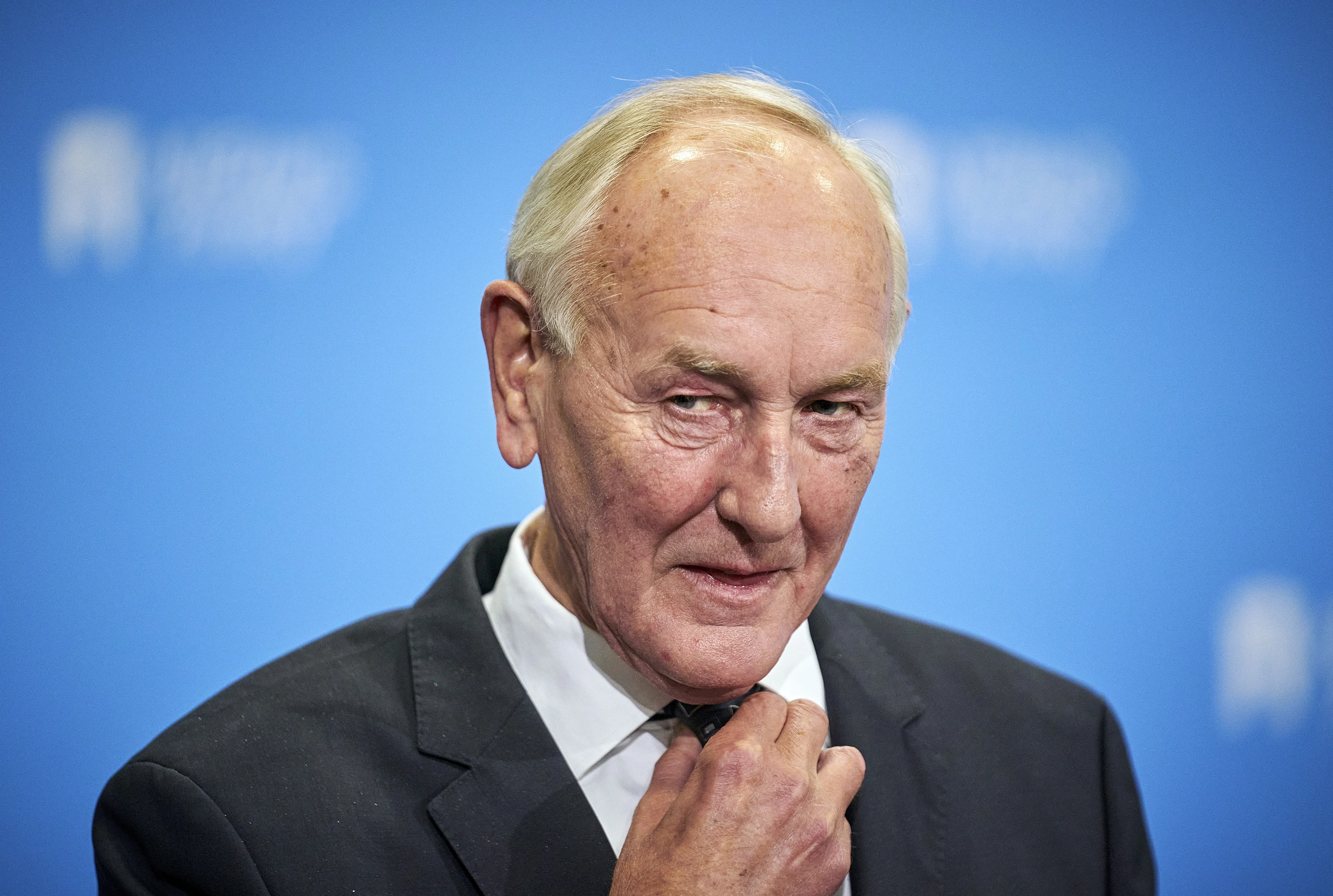 Ministers wijzen Johan Remkes aan als 'onafhankelijke stikstofbemiddelaar'