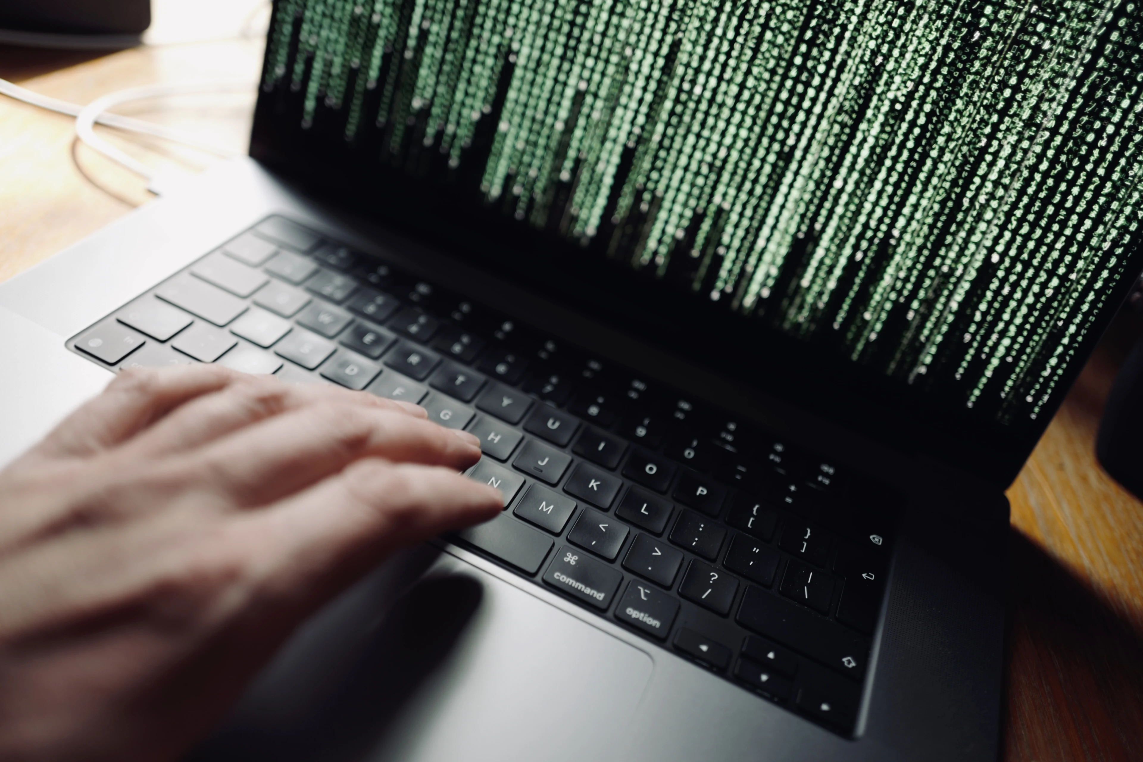 Helft verdachten cybercrime is 25 jaar of jonger: 'Rollen er spelenderwijs in'