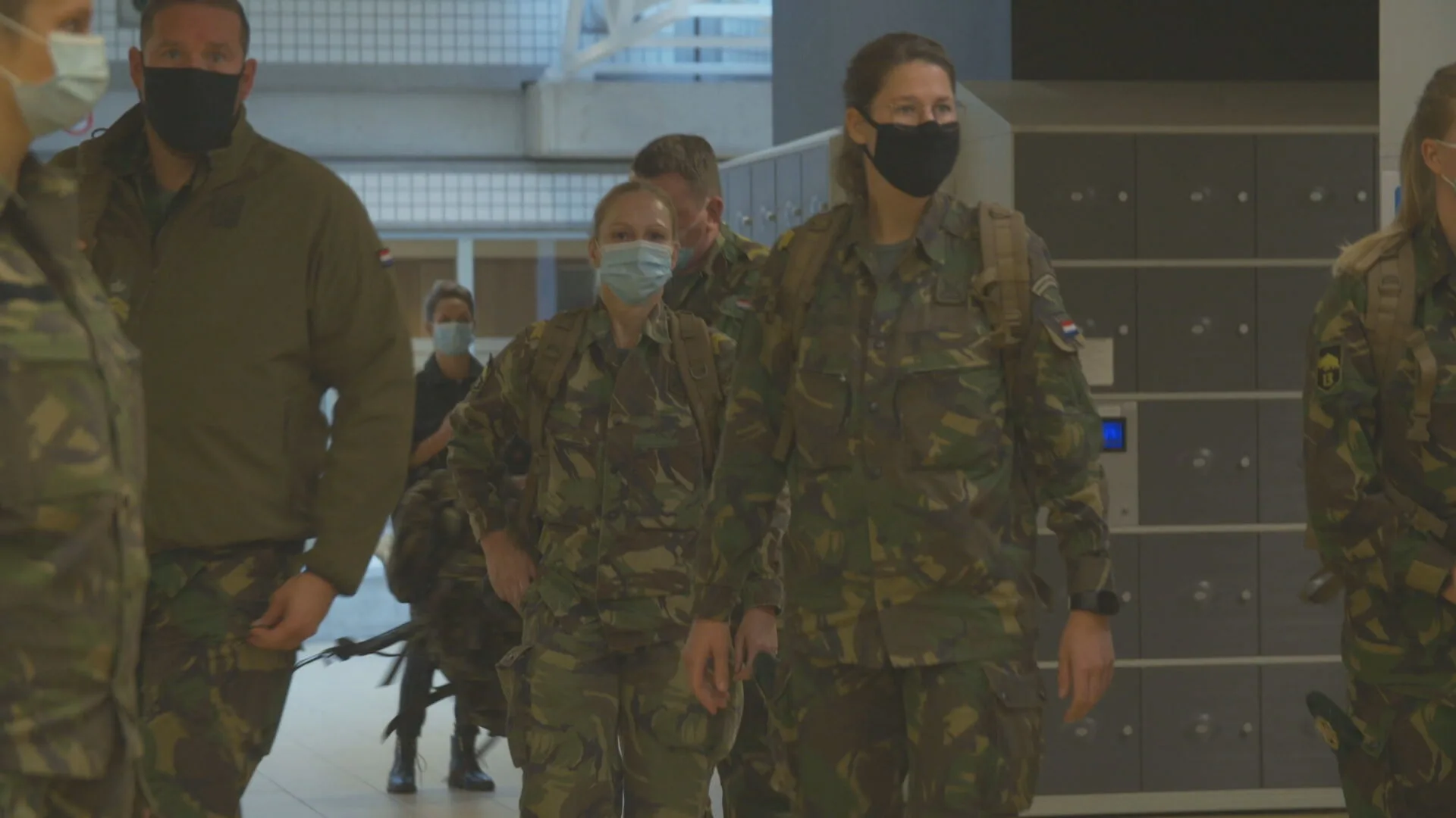 Militairen gaan aan de slag op corona-afdeling UMC Utrecht: 'Fantastisch om bij te dragen'