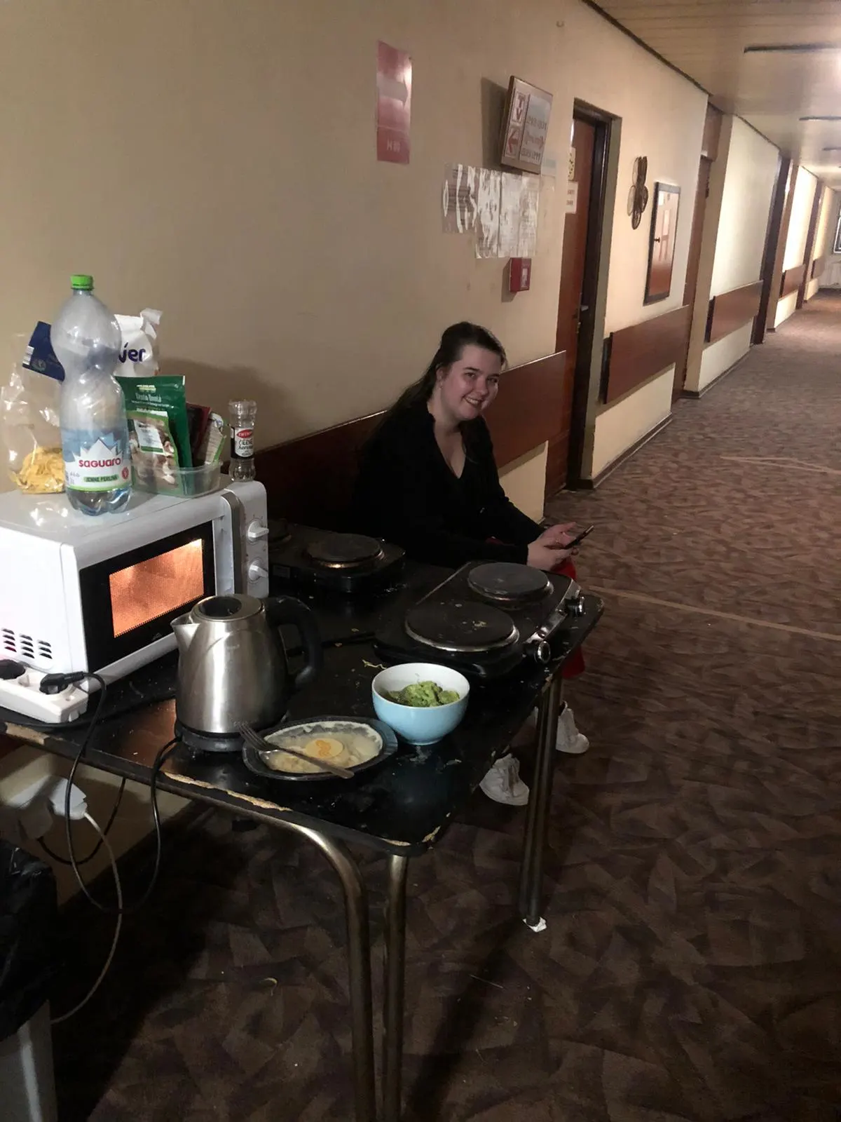 Brabantse studente Sanne vast in Slowakije, weet niet of ze terug naar Nederland kan