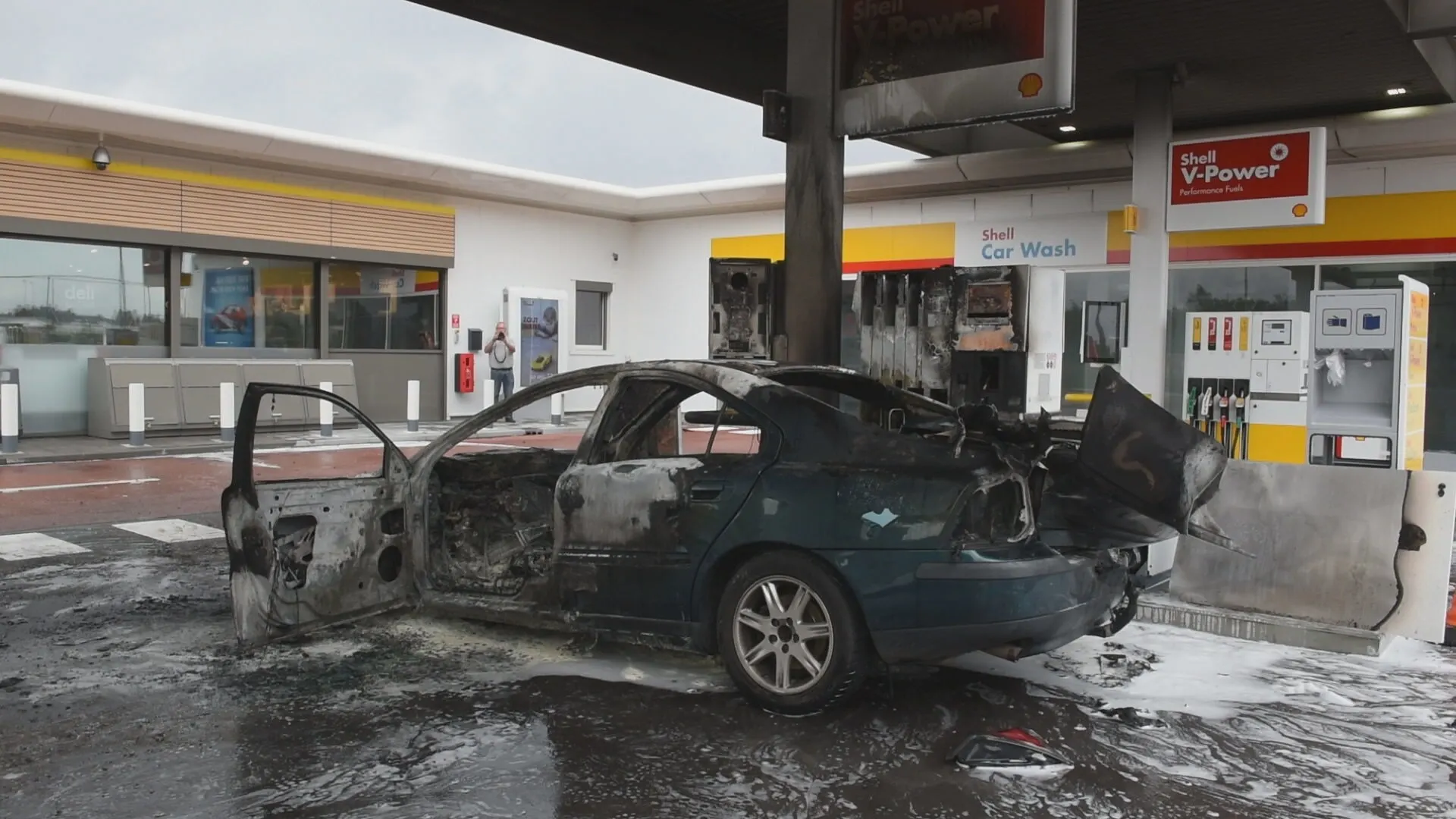 Eigenaar auto aangehouden voor brand bij tankstation Tilburg