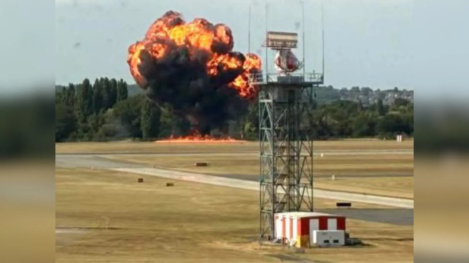 'KLM-collega' een van slachtoffers vliegtuigcrash Londen, luchtvaartmaatschappij 'diep verslagen'