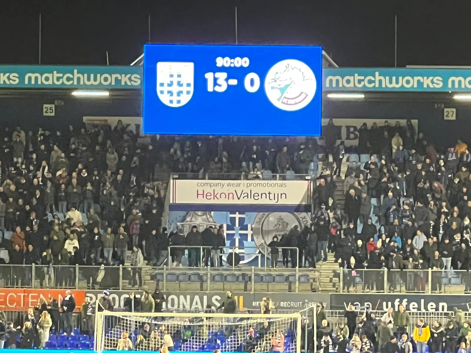 PEC Zwolle vernietigt FC Den Bosch met 13-0: ‘Normaal drink ik meer bier dan er gescoord wordt’