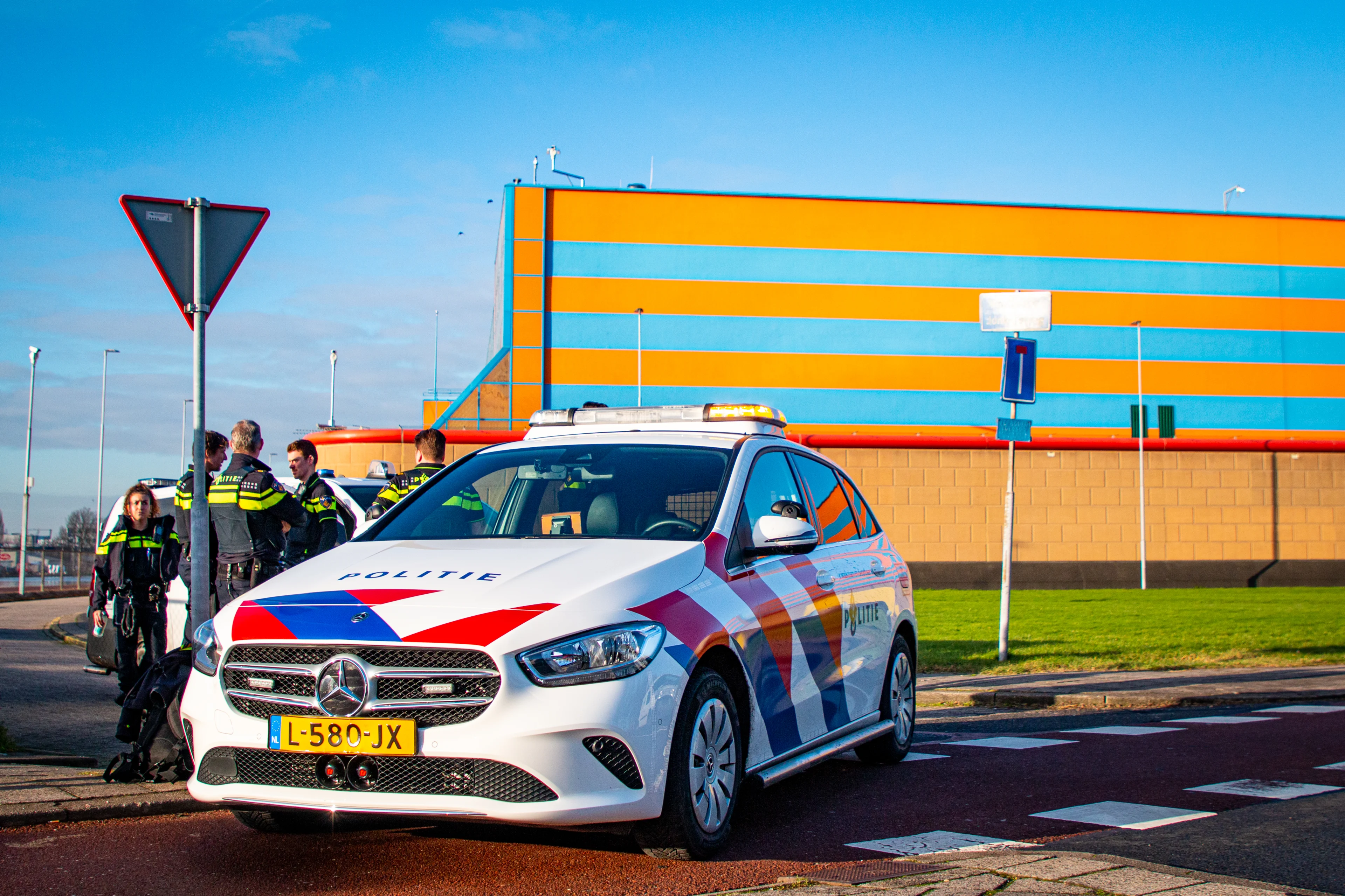 Advocaat reageert op gevangenenopstand De Schie: 'Virus kan alleen via personeel binnenkomen'