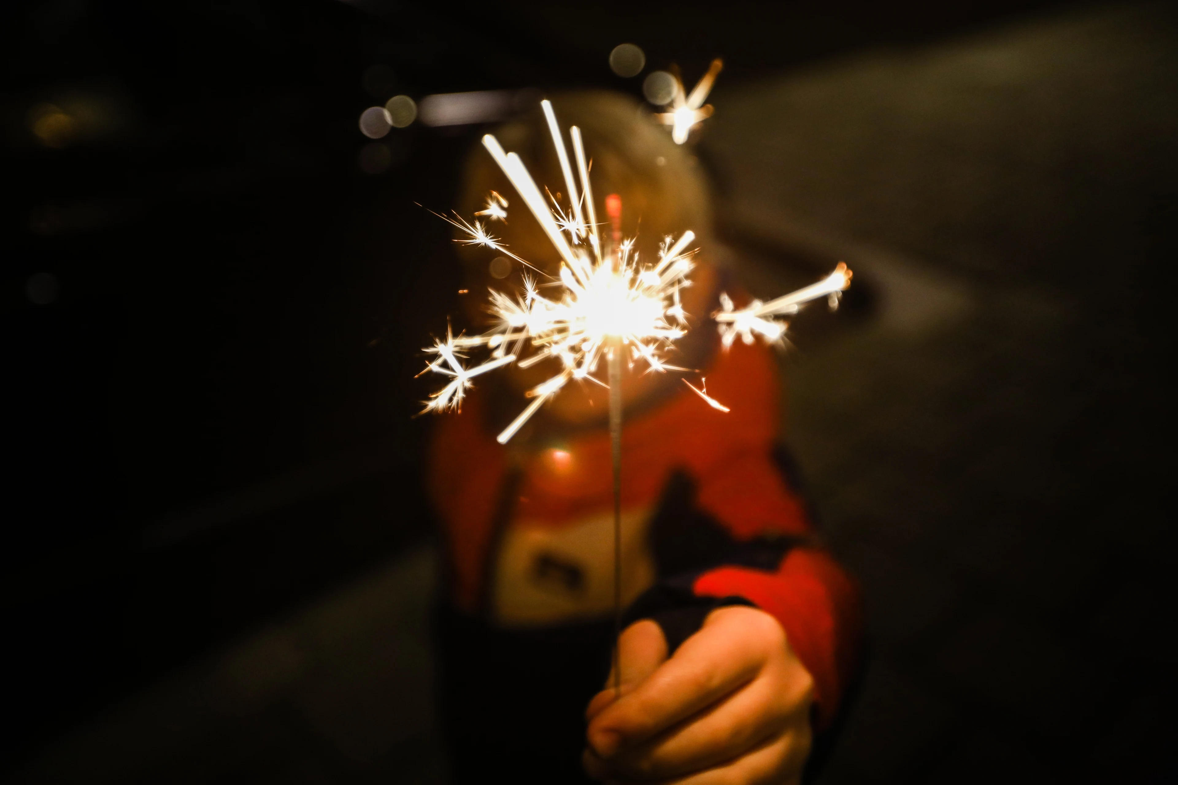 Pas op: bij kindervuurwerk van supermarkt kan steekvlam ontstaan