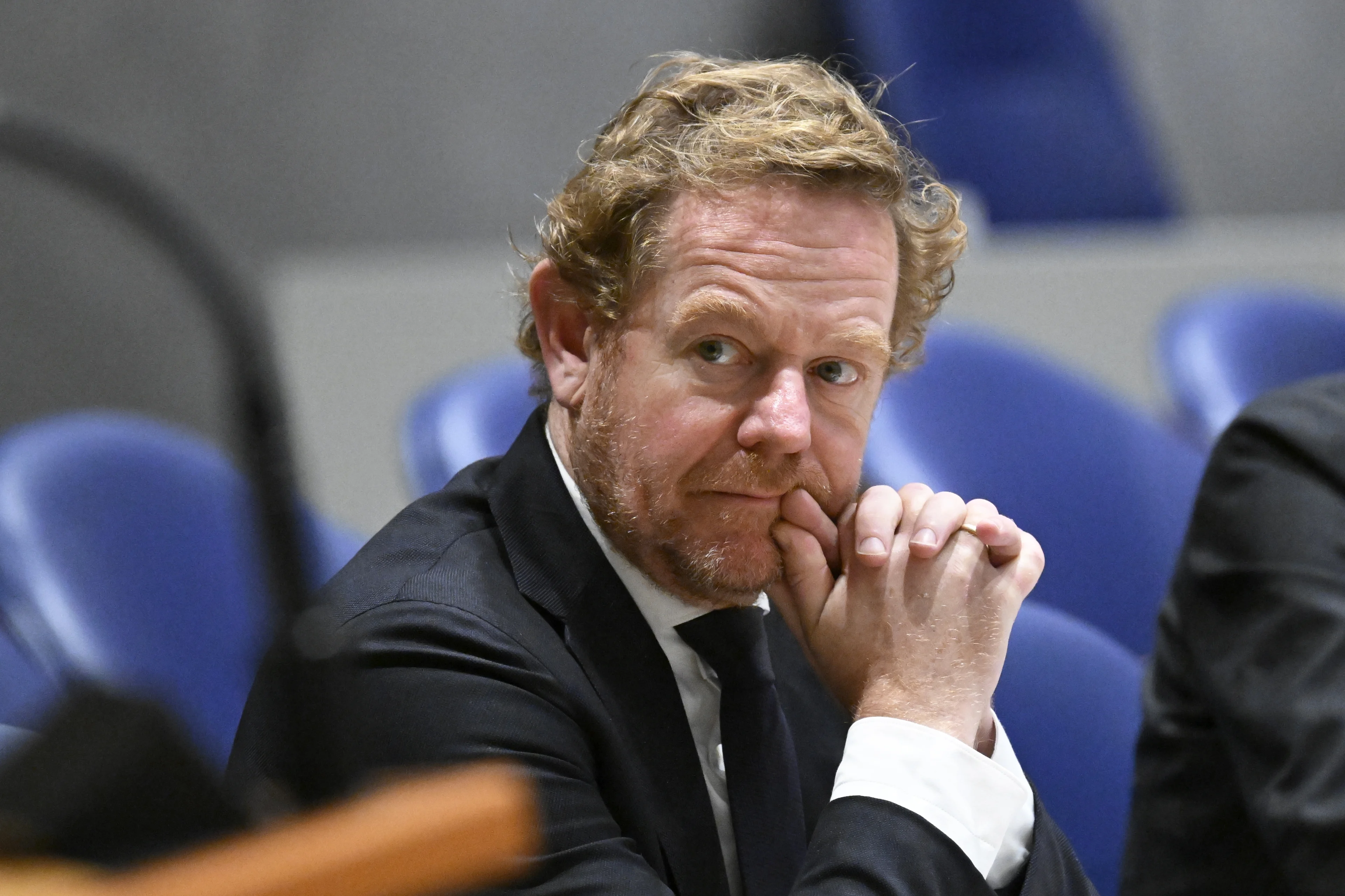 Van Weel waarschuwt geweldplegers Amsterdam: 'Je wordt gepakt'