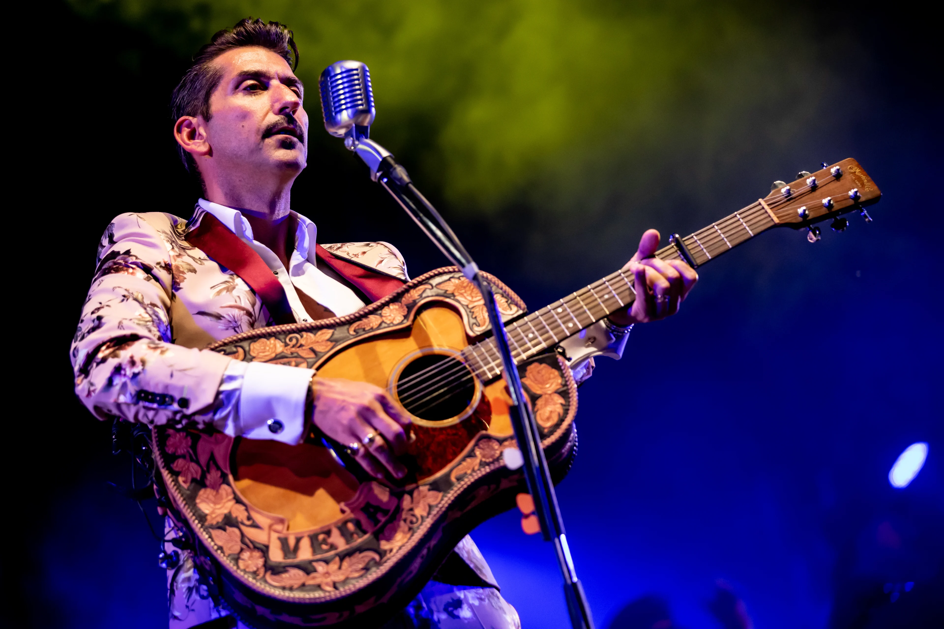 Danny Vera verdrijft Queen van de eerste plek in de Top 2000 met 'Roller Coaster'