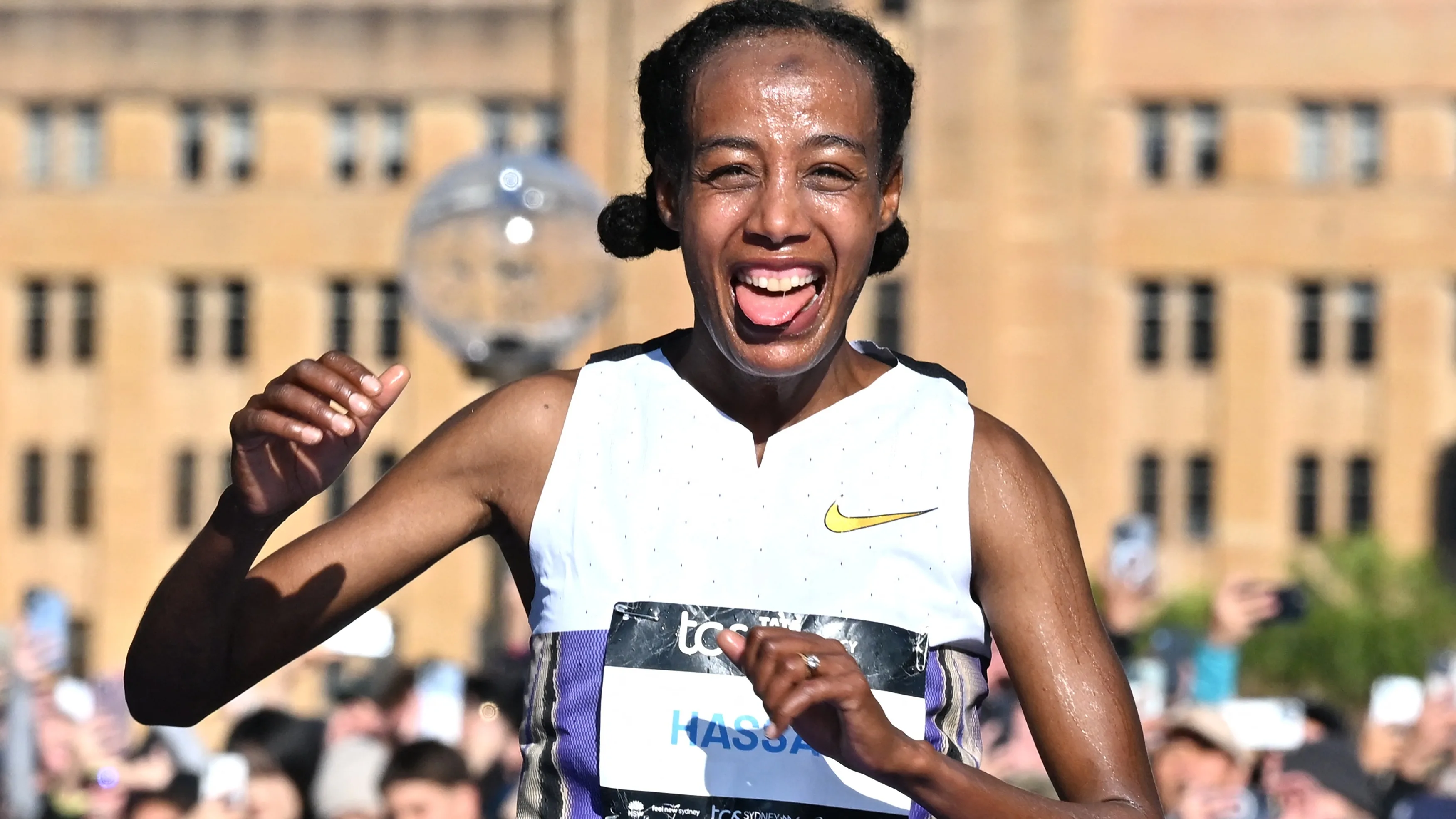 Topatlete Sifan Hassan wint de marathon van Sydney