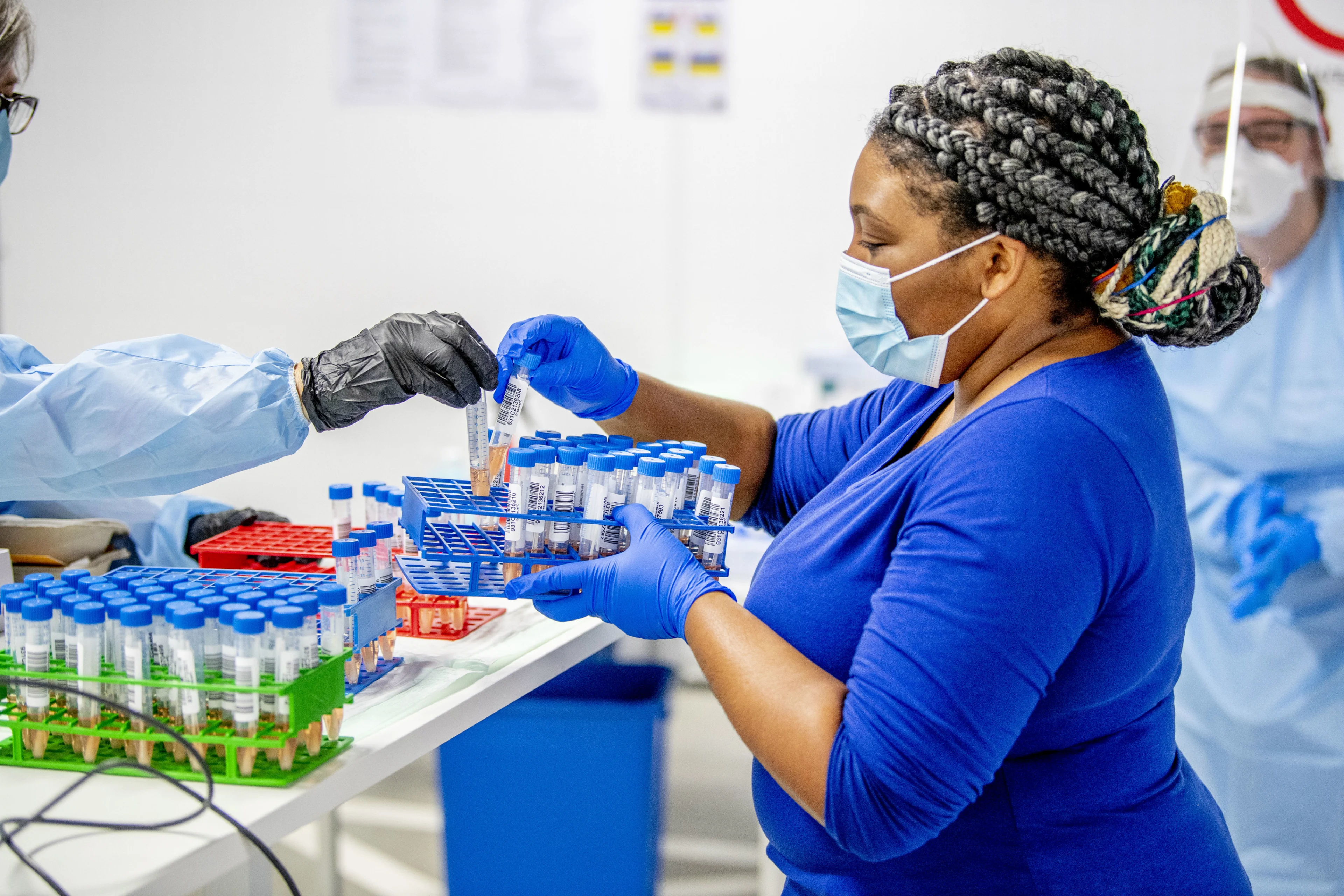 LIVEBLOG | Weer minder coronapatiënten in het ziekenhuis