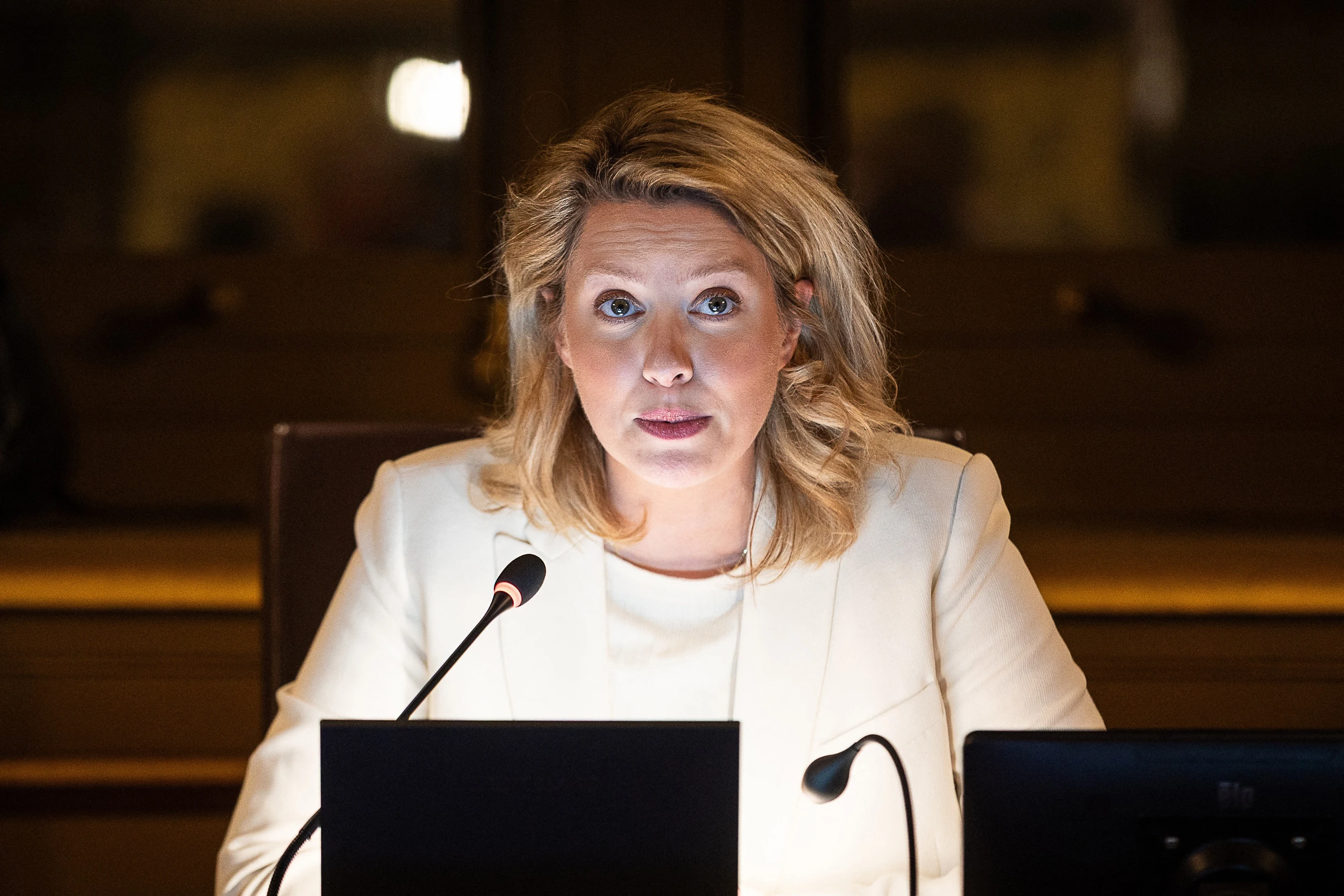 Nieuwe burgemeester Antwerpen is Nederlandse Els van Doesburg (35)