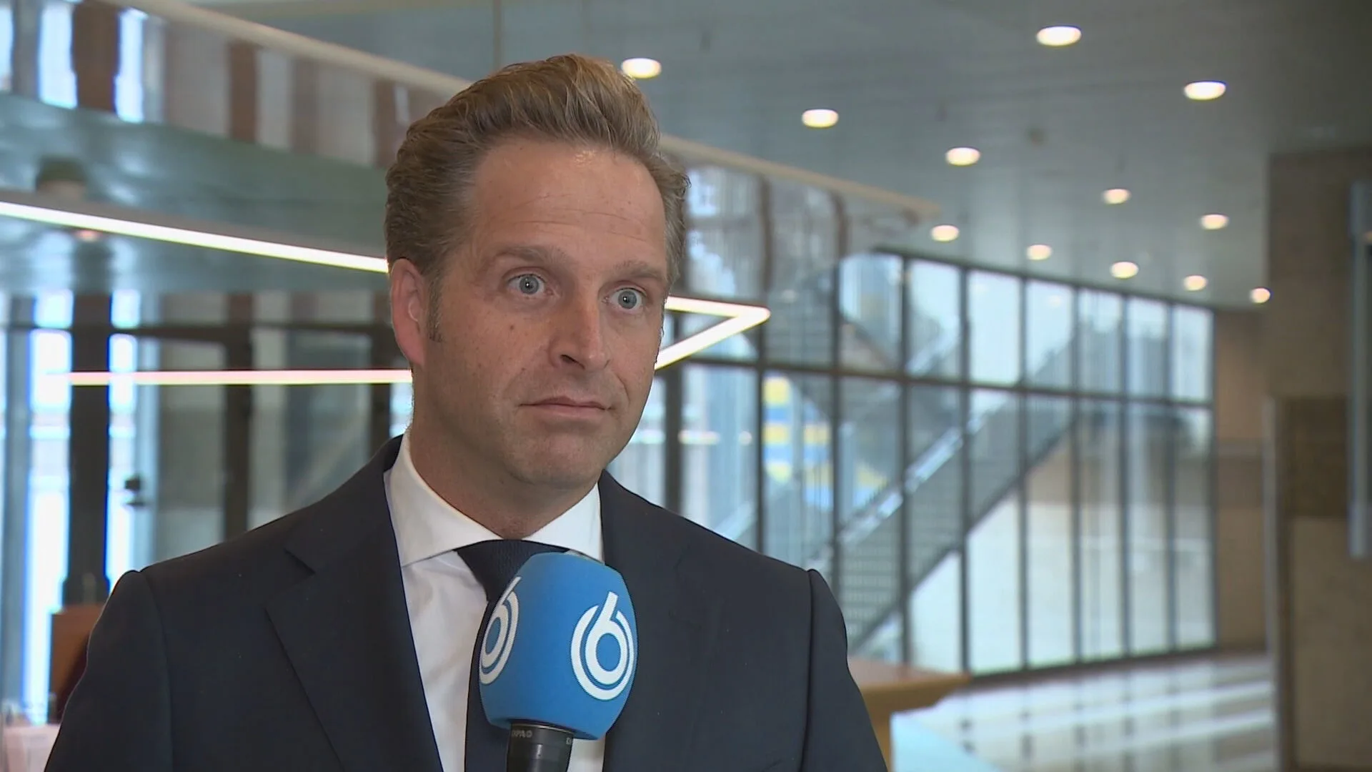 De Jonge tevreden over komst coronasneltest: 'Zou gamechanger kunnen zijn'