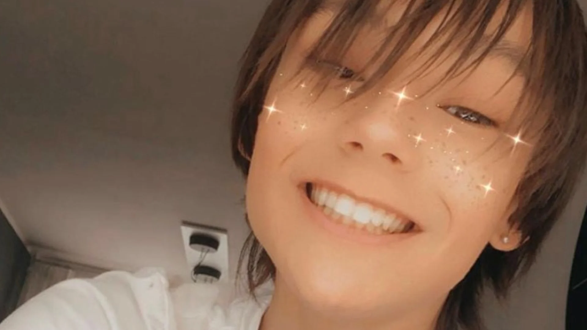 Transmeisje Demi (15) uitgescholden en in gezicht geslagen in Epe