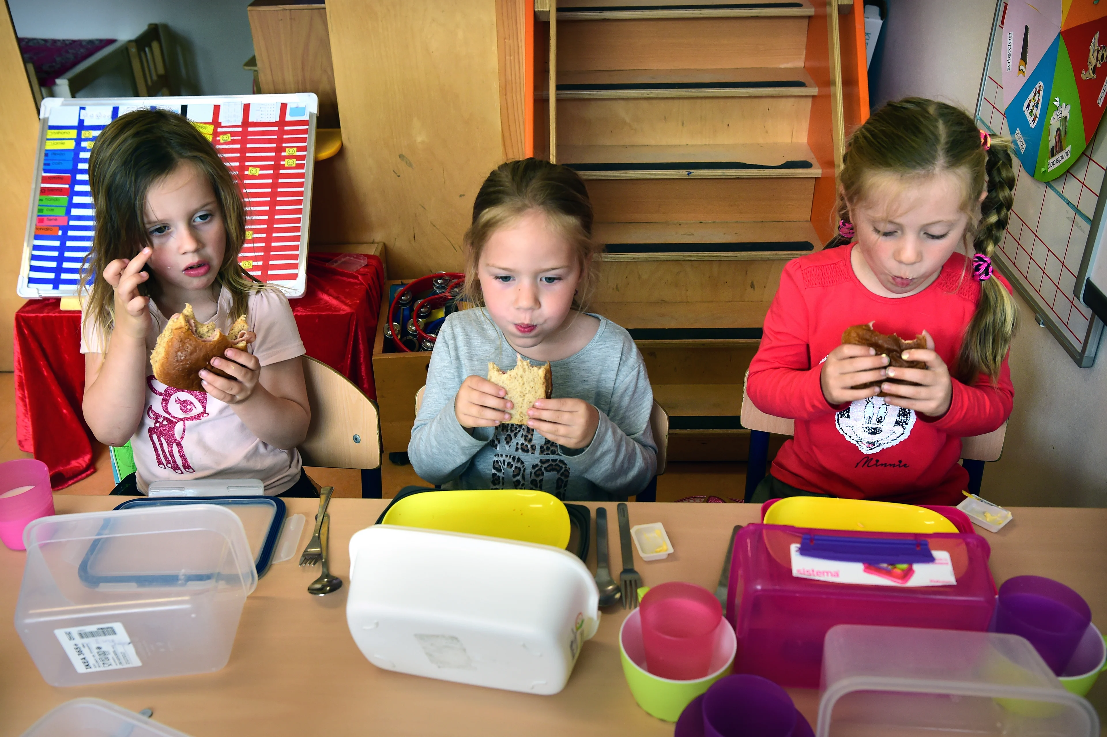 Minister Wiersma: gratis lunch op scholen moet er snel komen